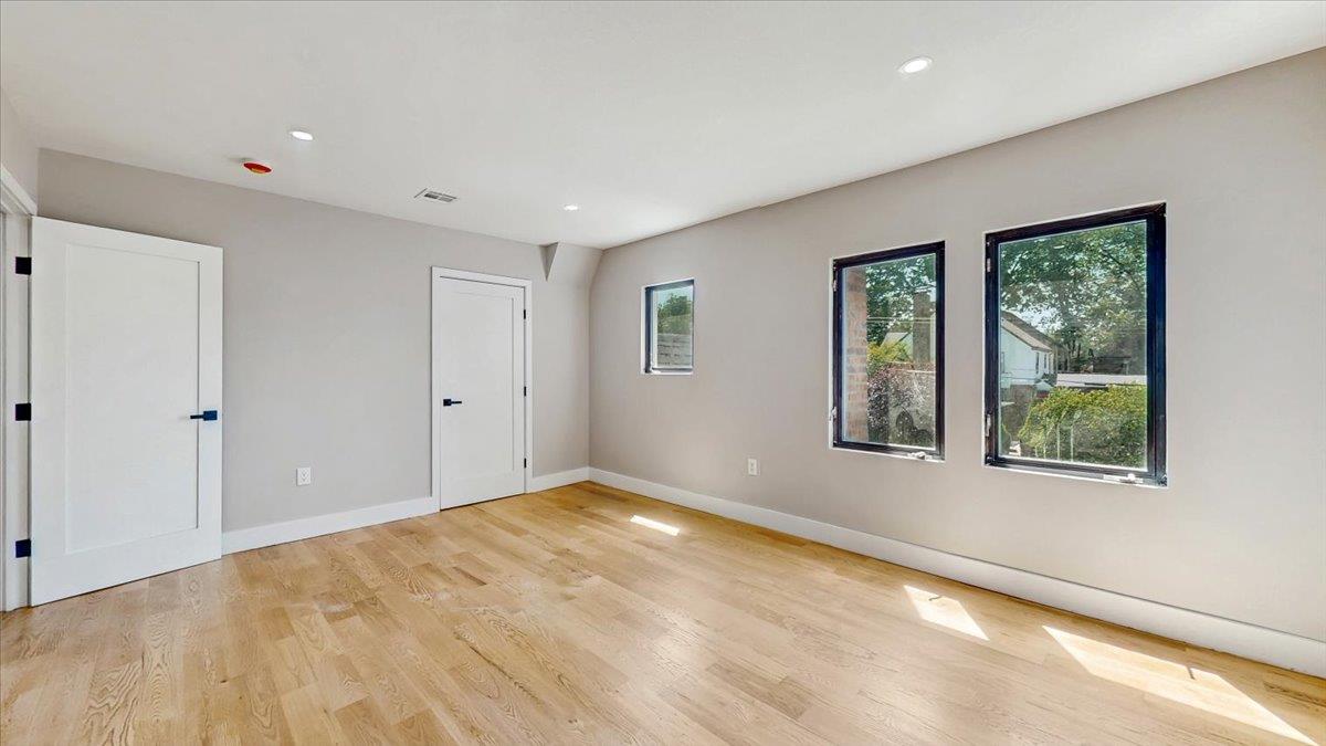 #16 photo, 150-11 84th Drive, 皇后區 牙買加 Jamaica , NY 11432