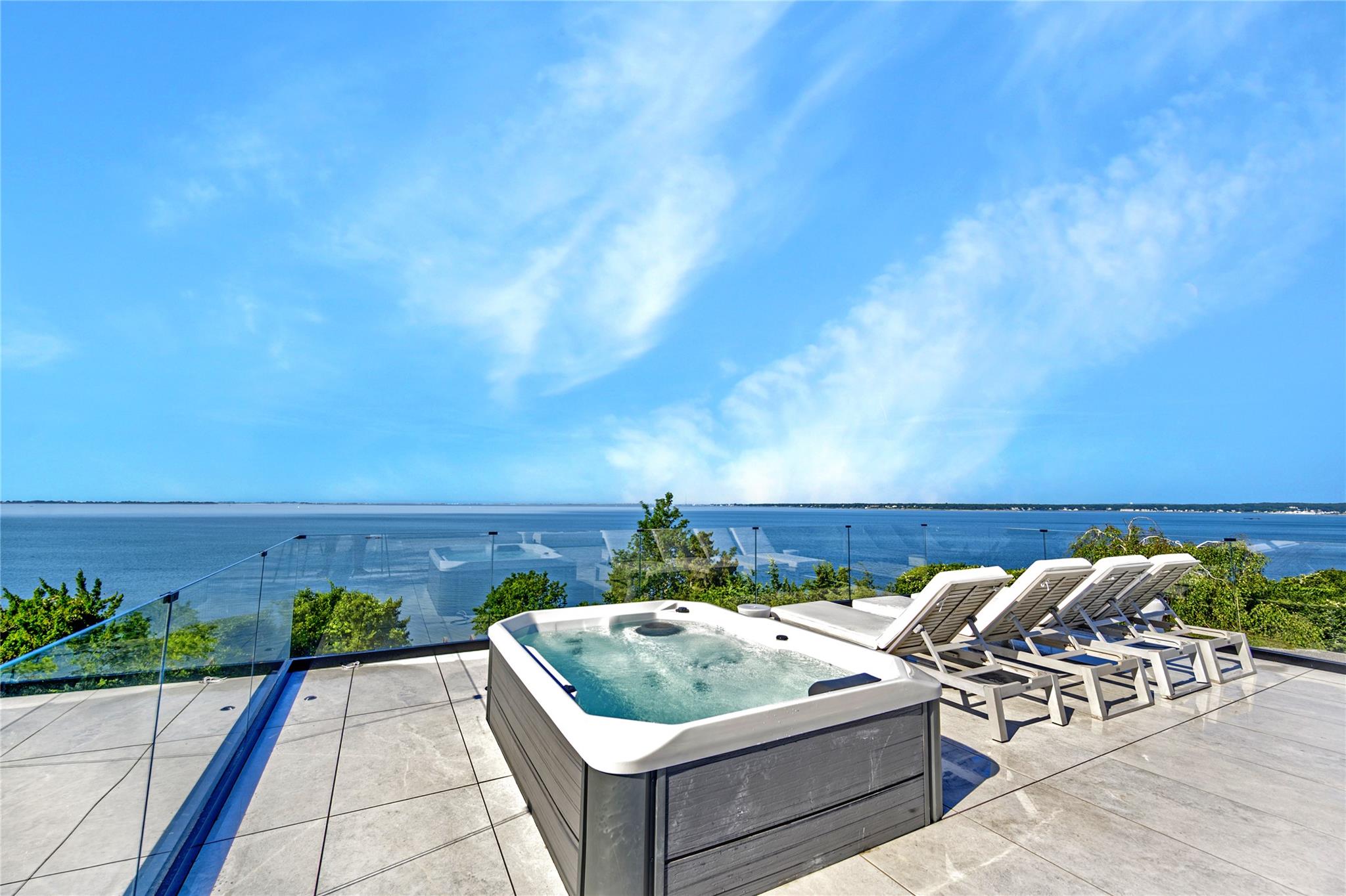 #19 photo, 40 Oceanview Drive, サフォーク郡 Southampton , NY 11968