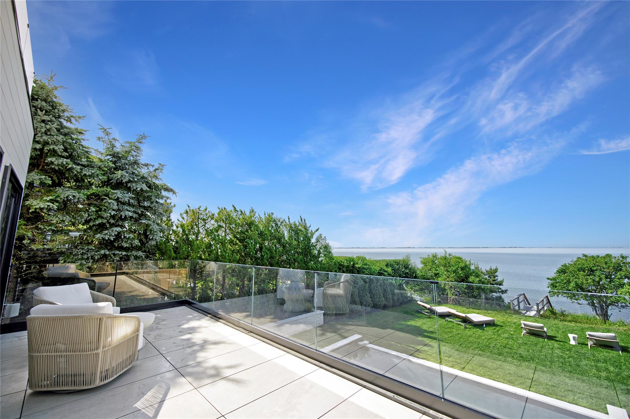 #20 photo, 40 Oceanview Drive, サフォーク郡 Southampton , NY 11968