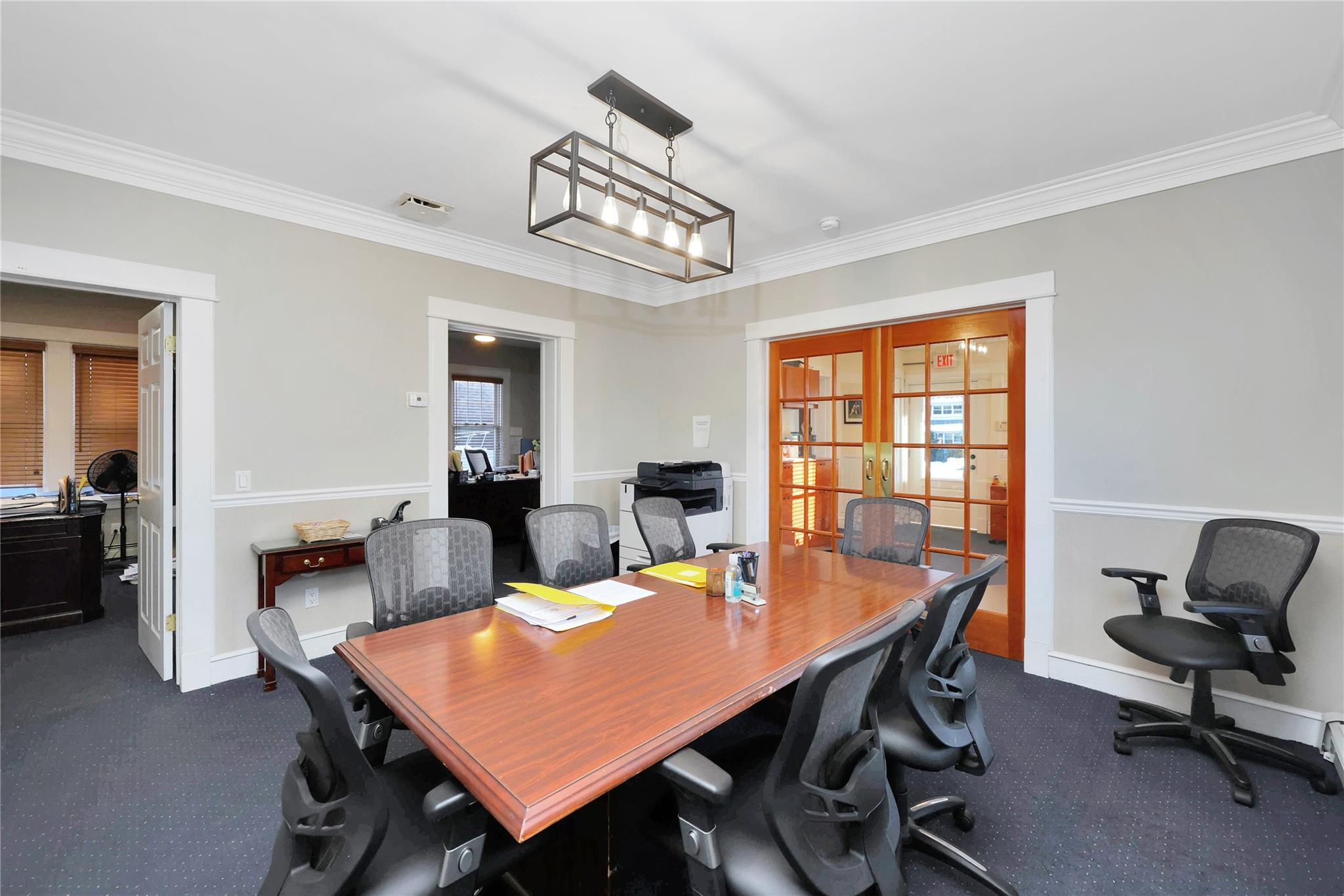 #7 photo, 111 Conklin Street, ناسو Farmingdale , NY 11735