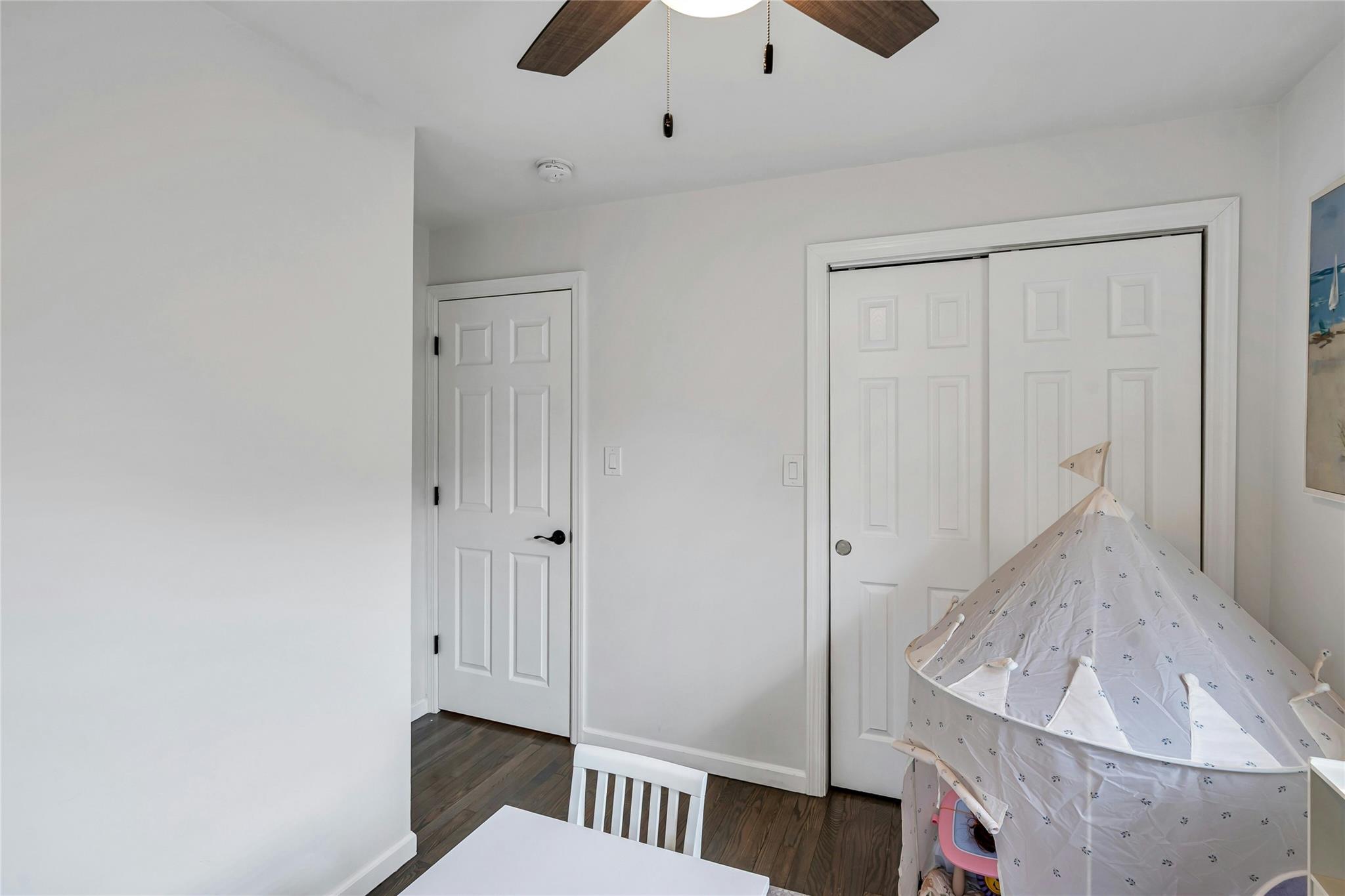 #11 photo, 49 S Summit Avenue, 東長島 Patchogue , NY 11772