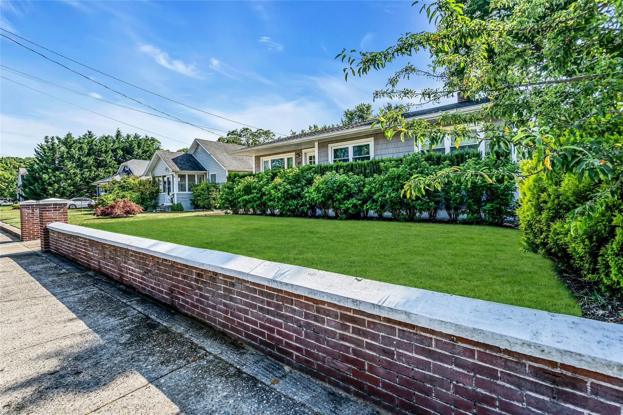 #2 photo, 49 S Summit Avenue, 東長島 Patchogue , NY 11772