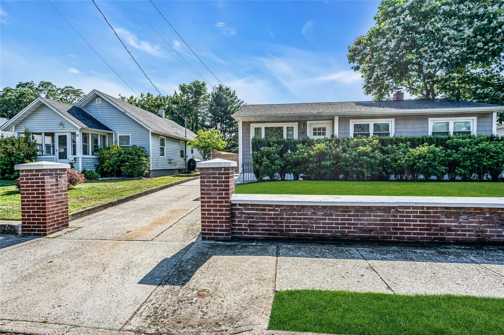 #3 photo, 49 S Summit Avenue, 東長島 Patchogue , NY 11772