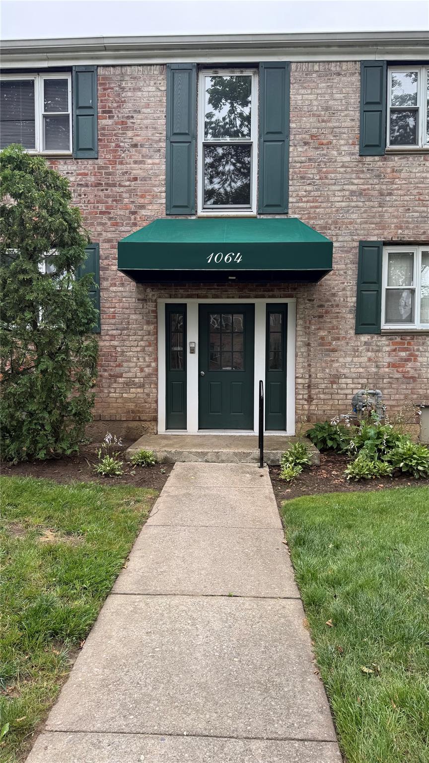 #1 photo, 1064 Hunter Avenue, ناسو Valley Stream , NY 11580
