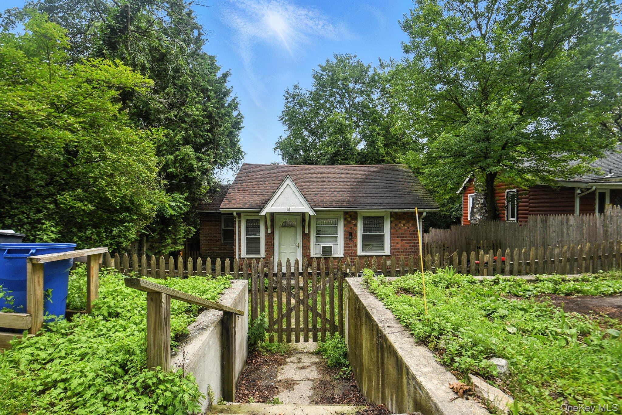 #3 photo, 14 Pine Street, Lake Peekskill , NY 10537