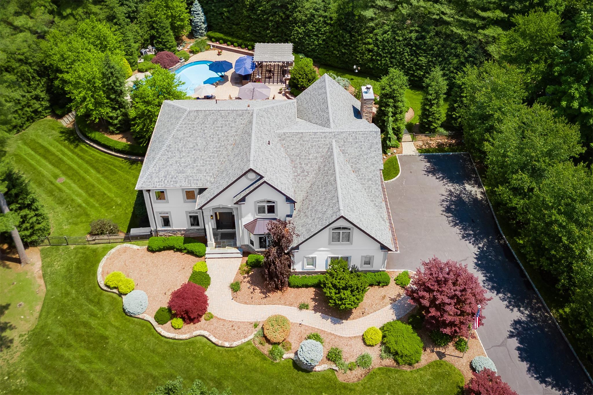 #1 photo, 6 Par Road, Suffern , NY 10901