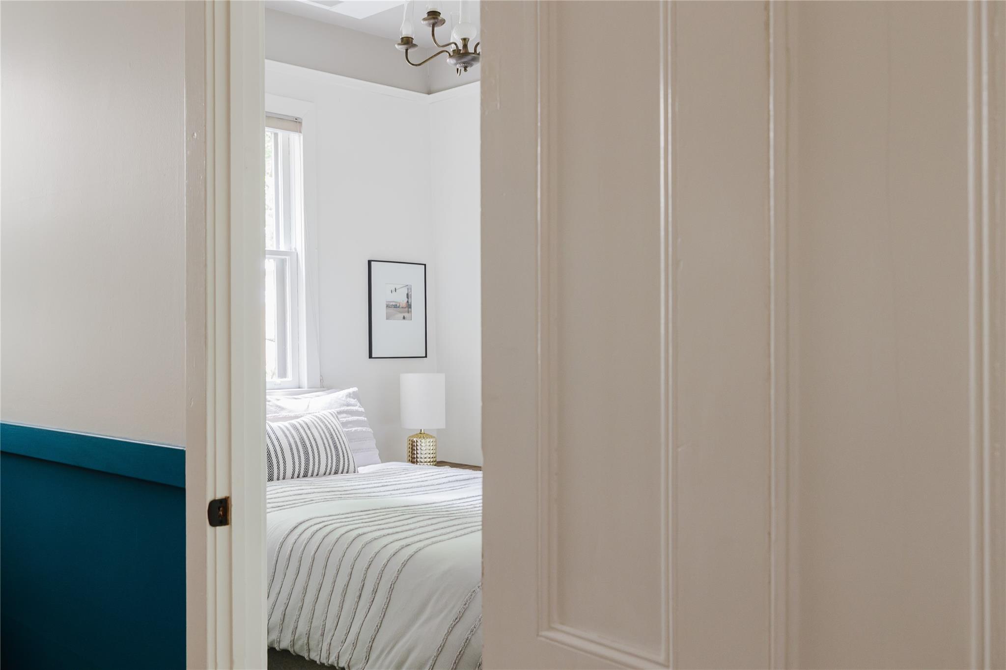 #13 photo, 609 State Street, Hudson , NY 12534