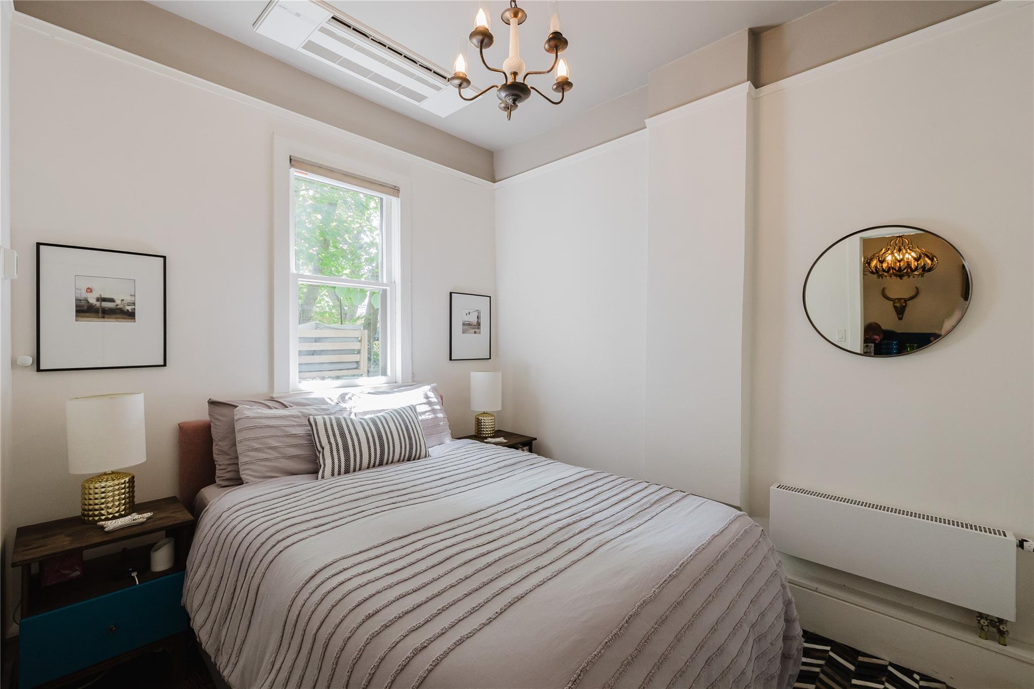 #14 photo, 609 State Street, Hudson , NY 12534