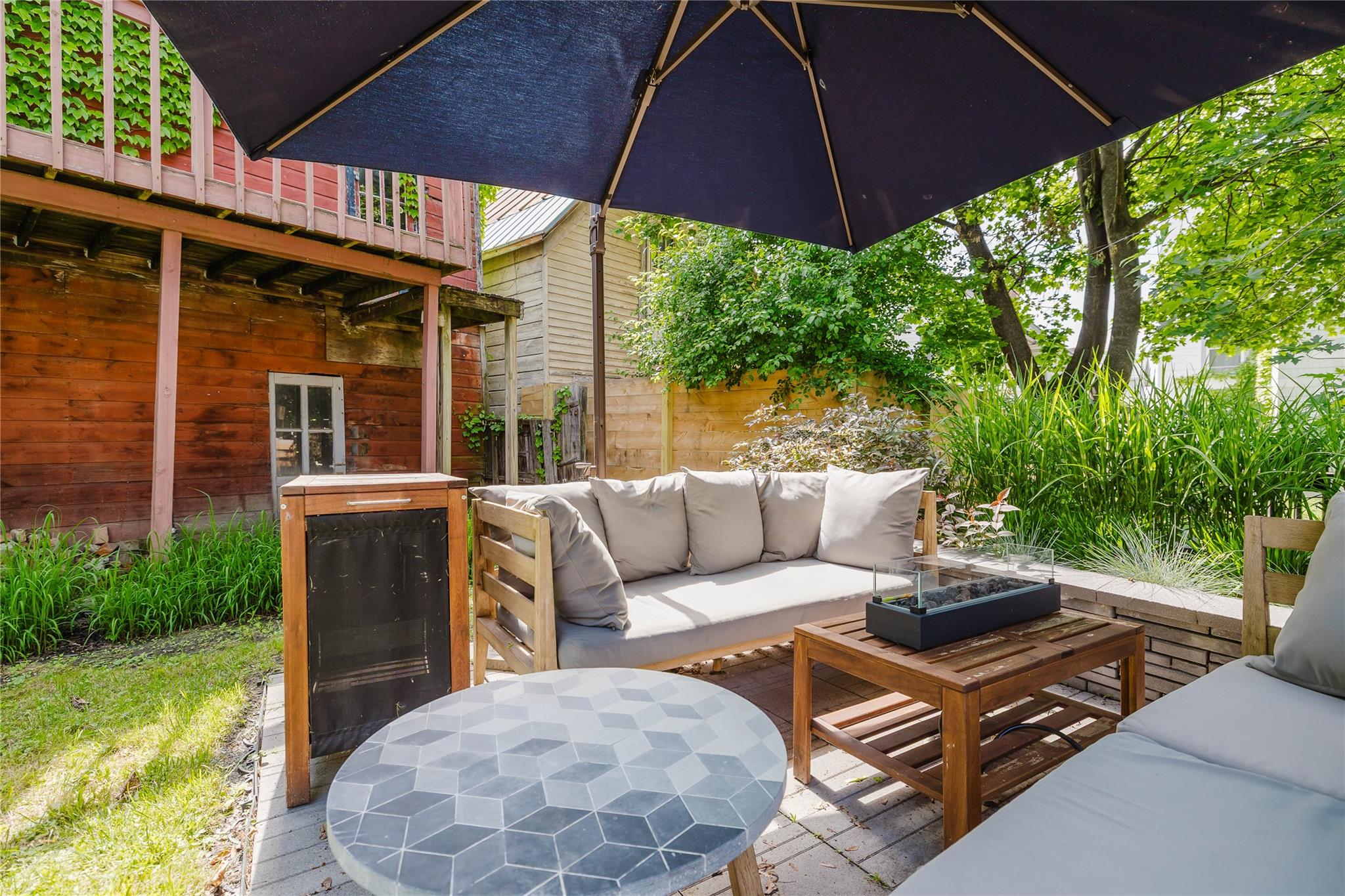 #16 photo, 609 State Street, Hudson , NY 12534