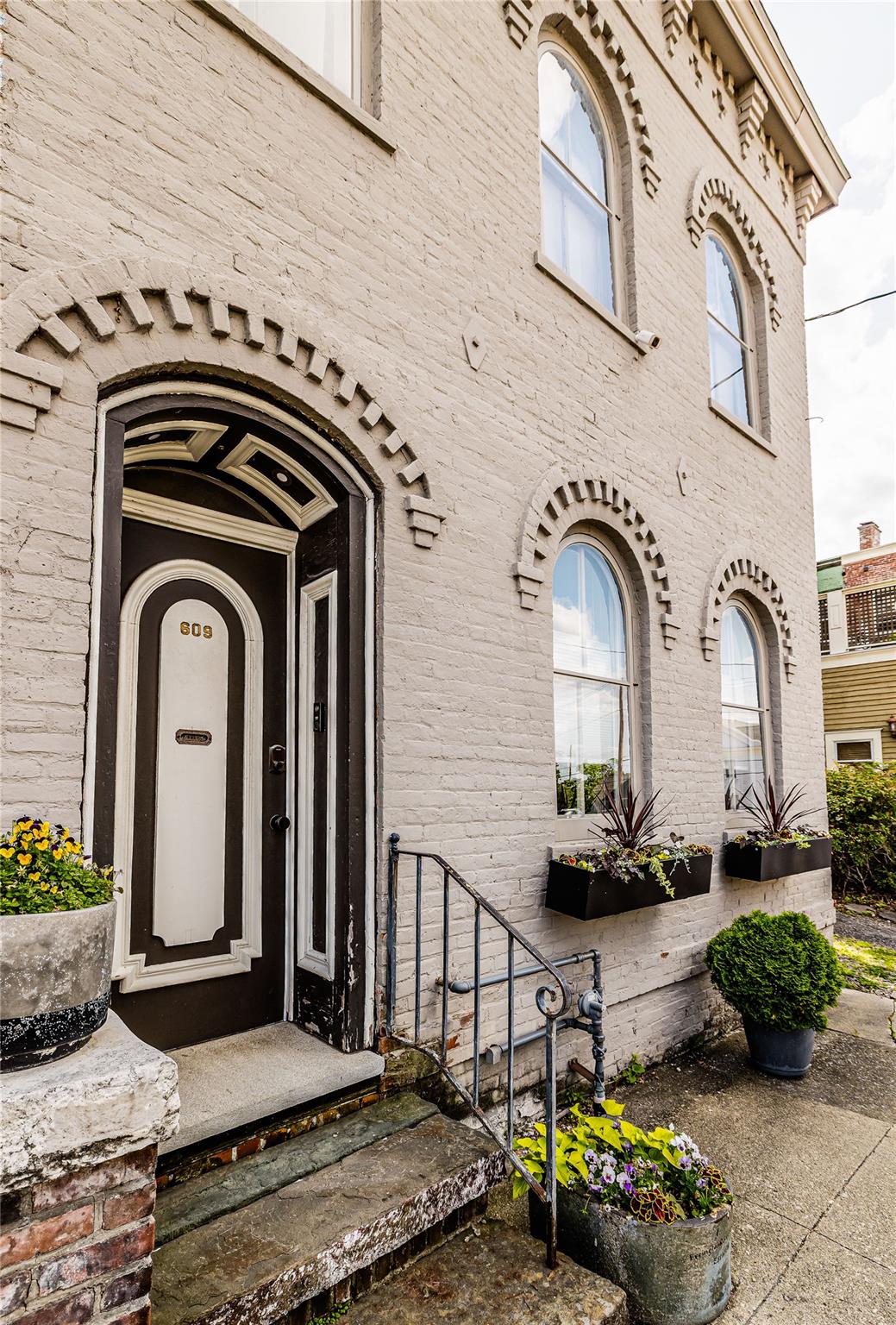 #3 photo, 609 State Street, Hudson , NY 12534