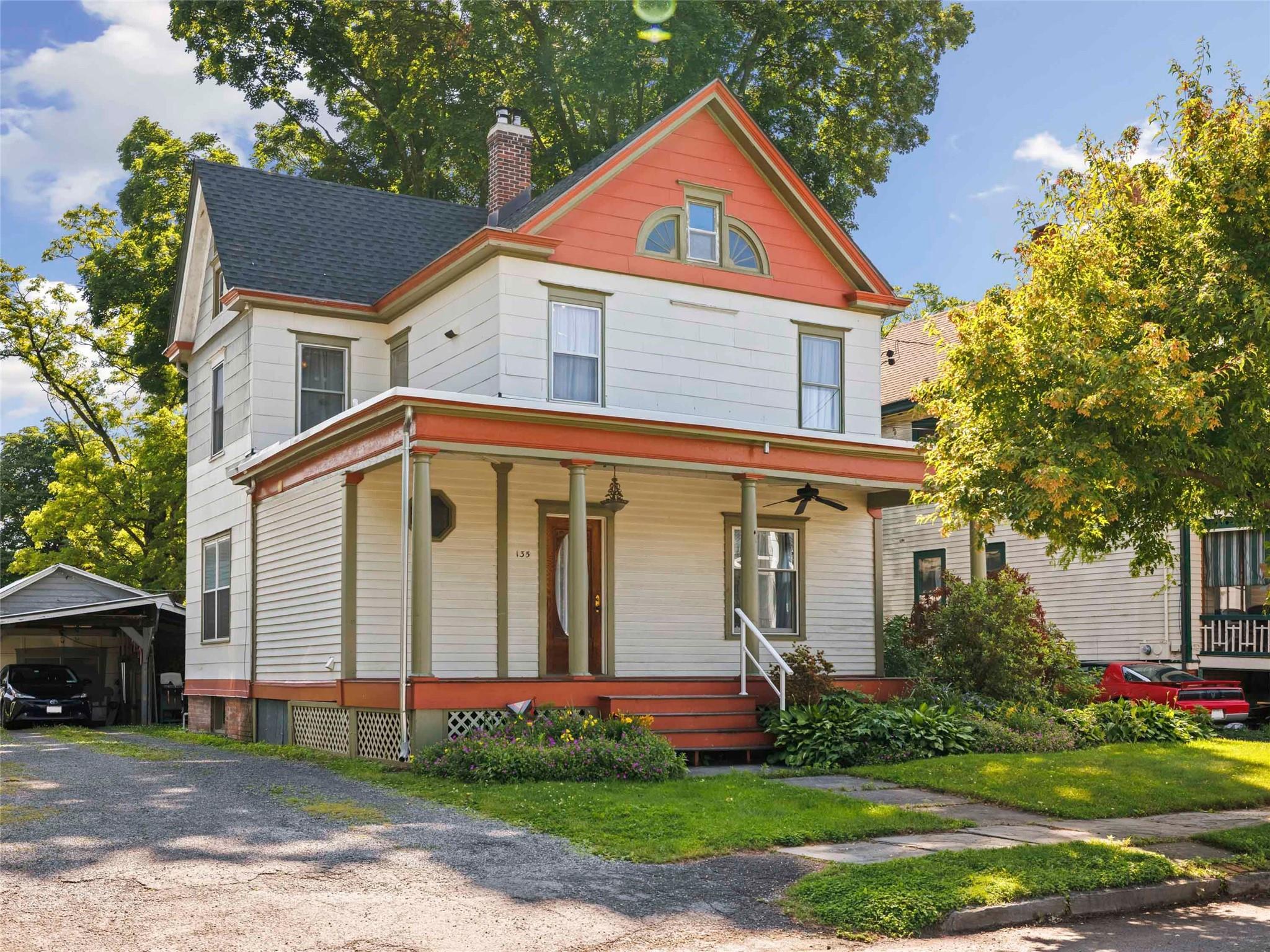 #1 photo, 135 Washington Avenue, Saugerties , NY 12477