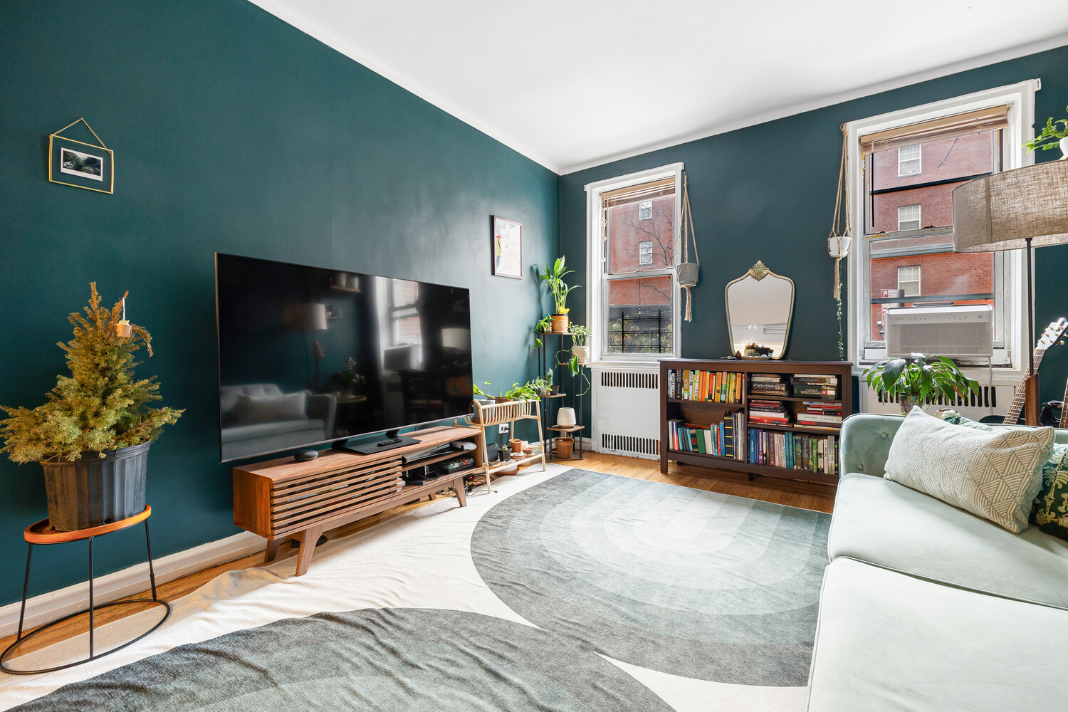 #1 photo, 63-109 SAUNDERS Street, Rego Park , NY 11370