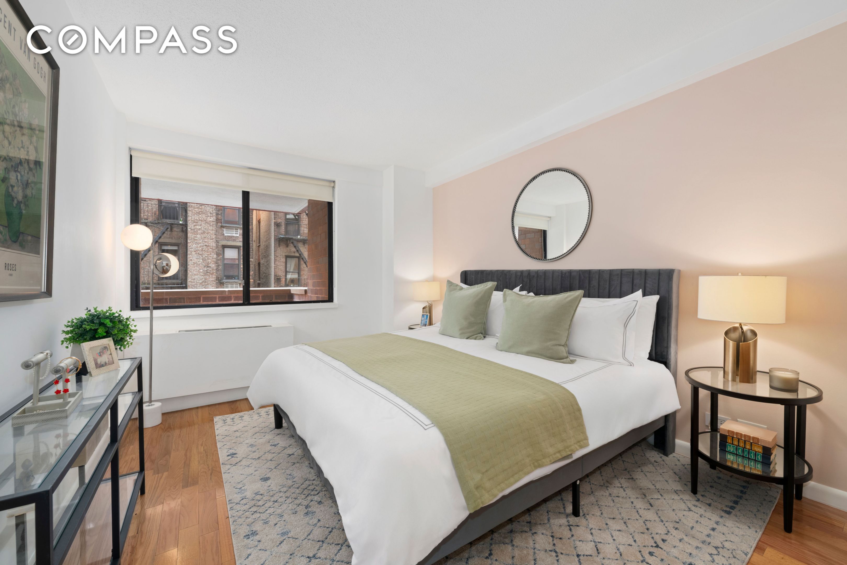 #9 photo, 233 E 86th Street, マンハッタン Upper East Side , NY 10028