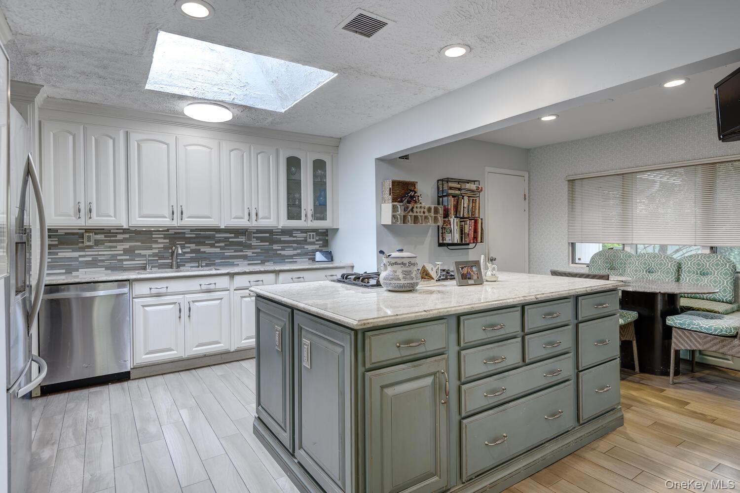 #10 photo, 61 Locust Lane, ナッソー郡 Roslyn Heights , NY 11577