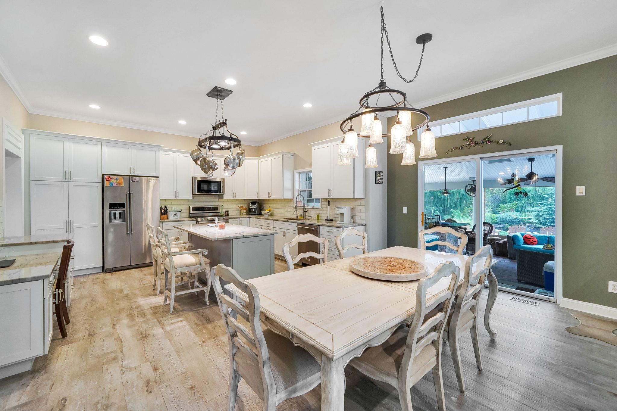 #10 photo, 40 Independence Way, سوفولك Miller Place , NY 11764