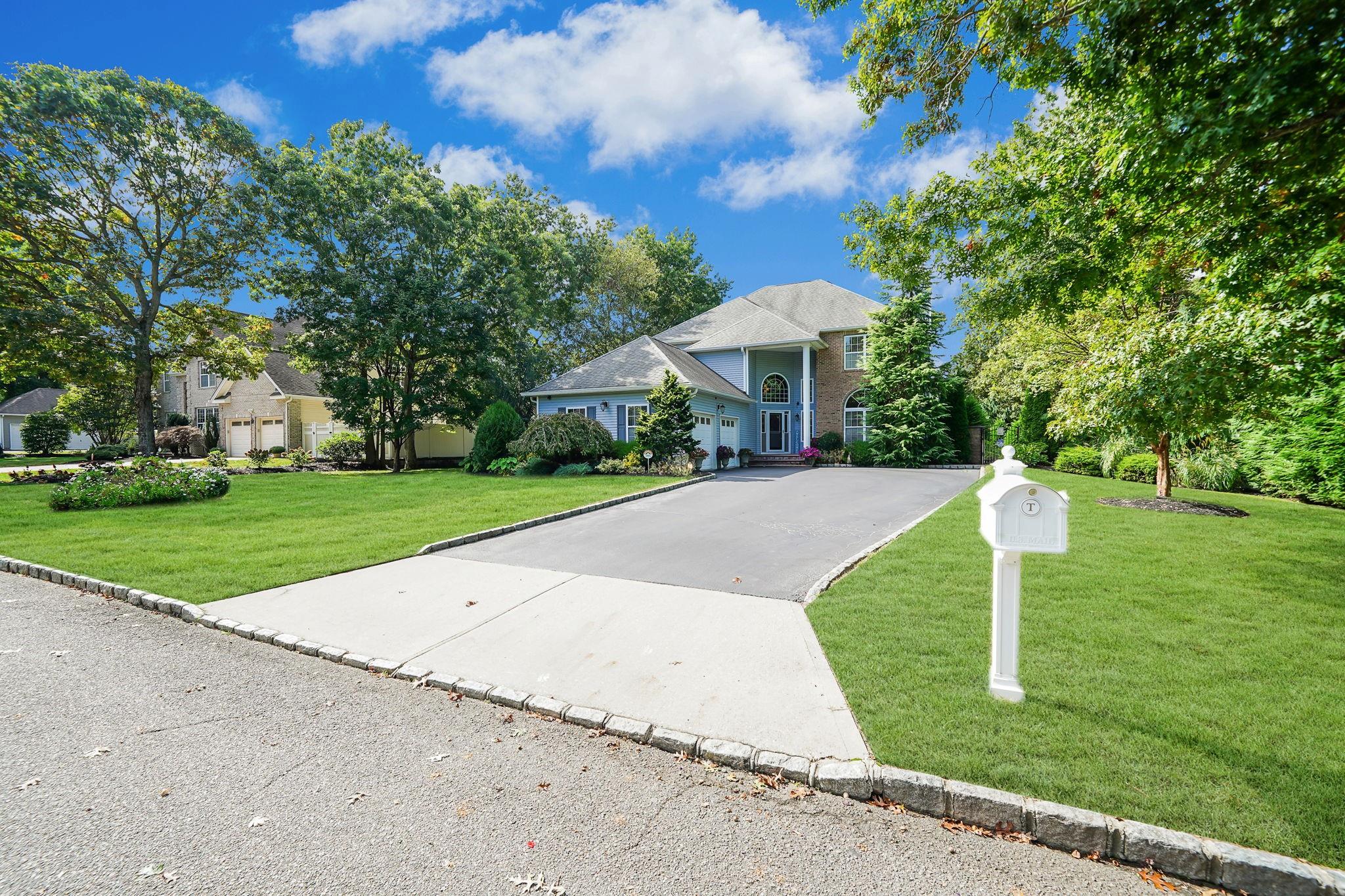 #2 photo, 40 Independence Way, سوفولك Miller Place , NY 11764