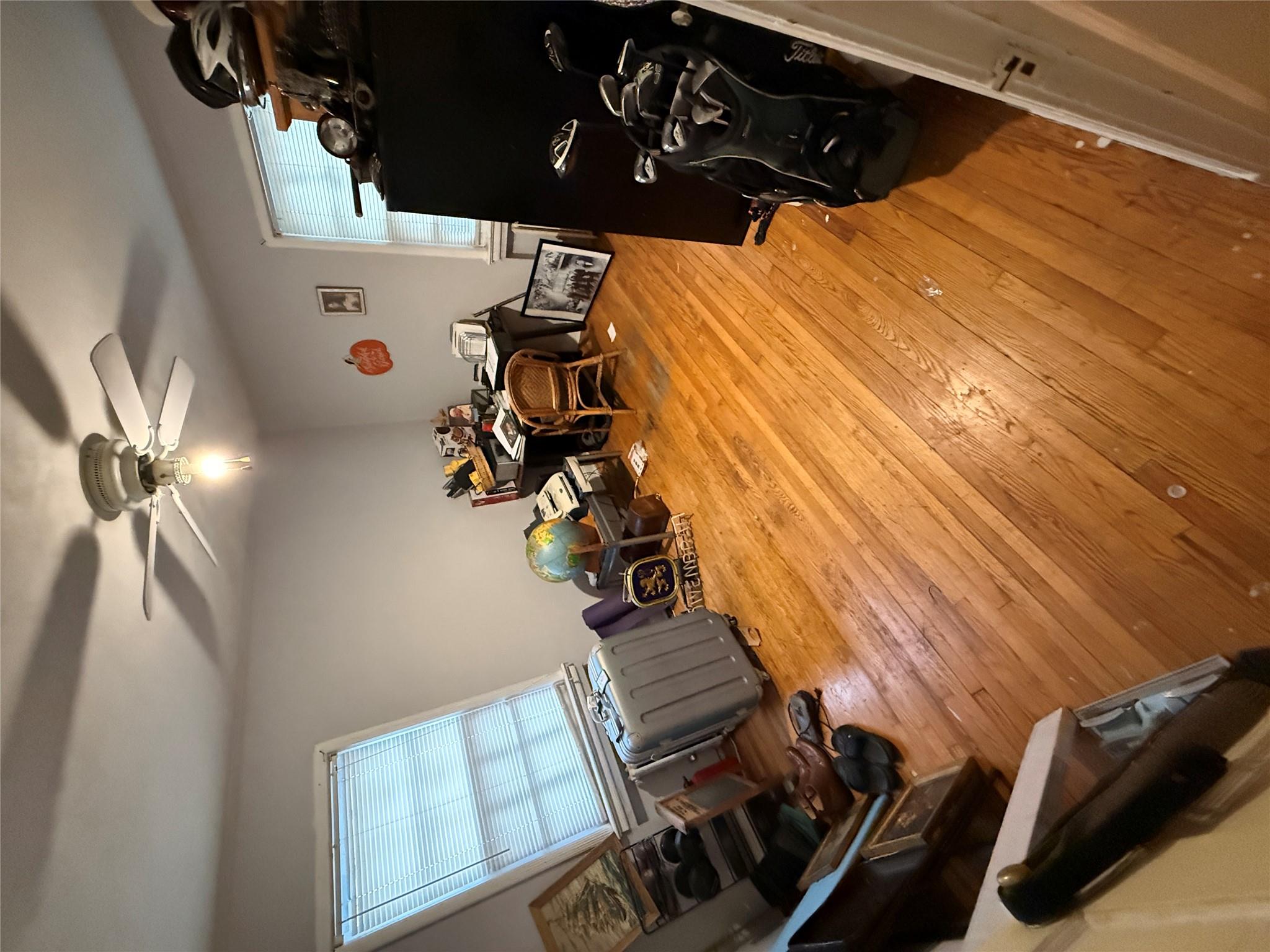 #14 photo, 15 Astor Place, Valley Stream , NY 11581