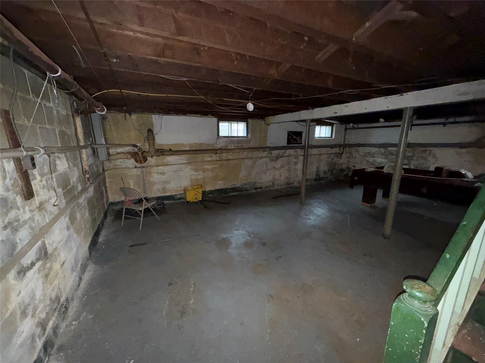 #17 photo, 15 Astor Place, Valley Stream , NY 11581