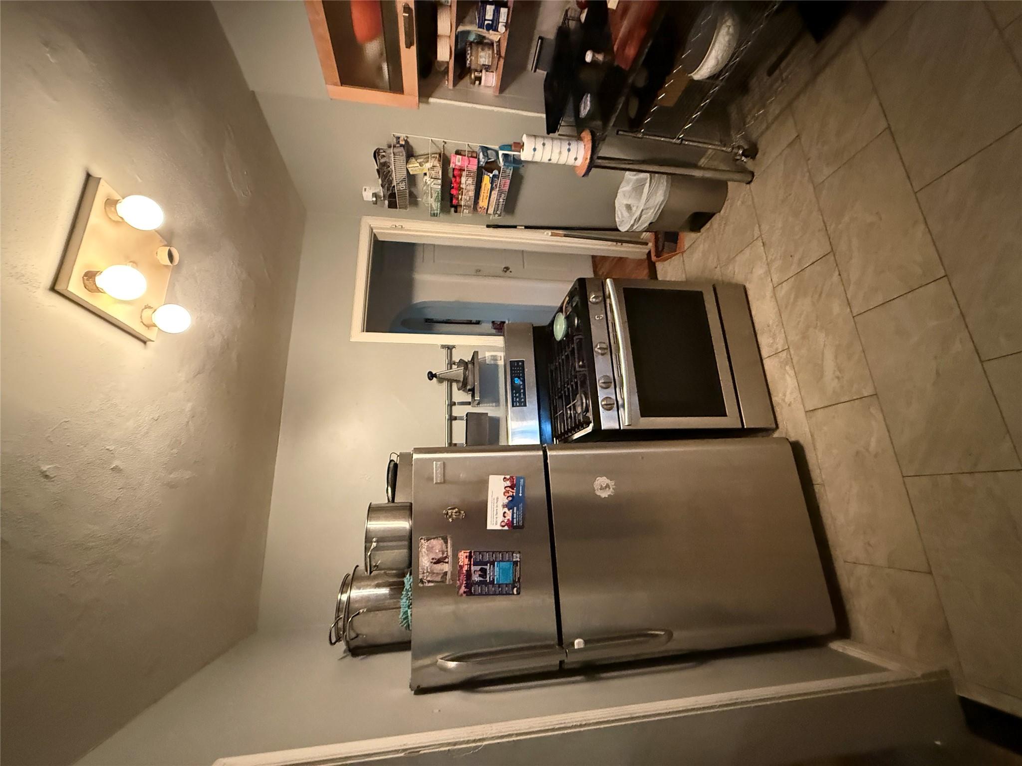 #6 photo, 15 Astor Place, Valley Stream , NY 11581