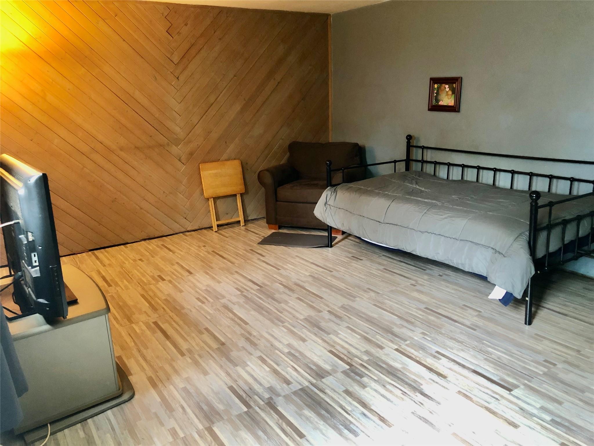 #11 photo, 12 Executive Road, Selden , NY 11784