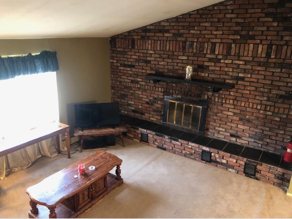 #3 photo, 12 Executive Road, Selden , NY 11784