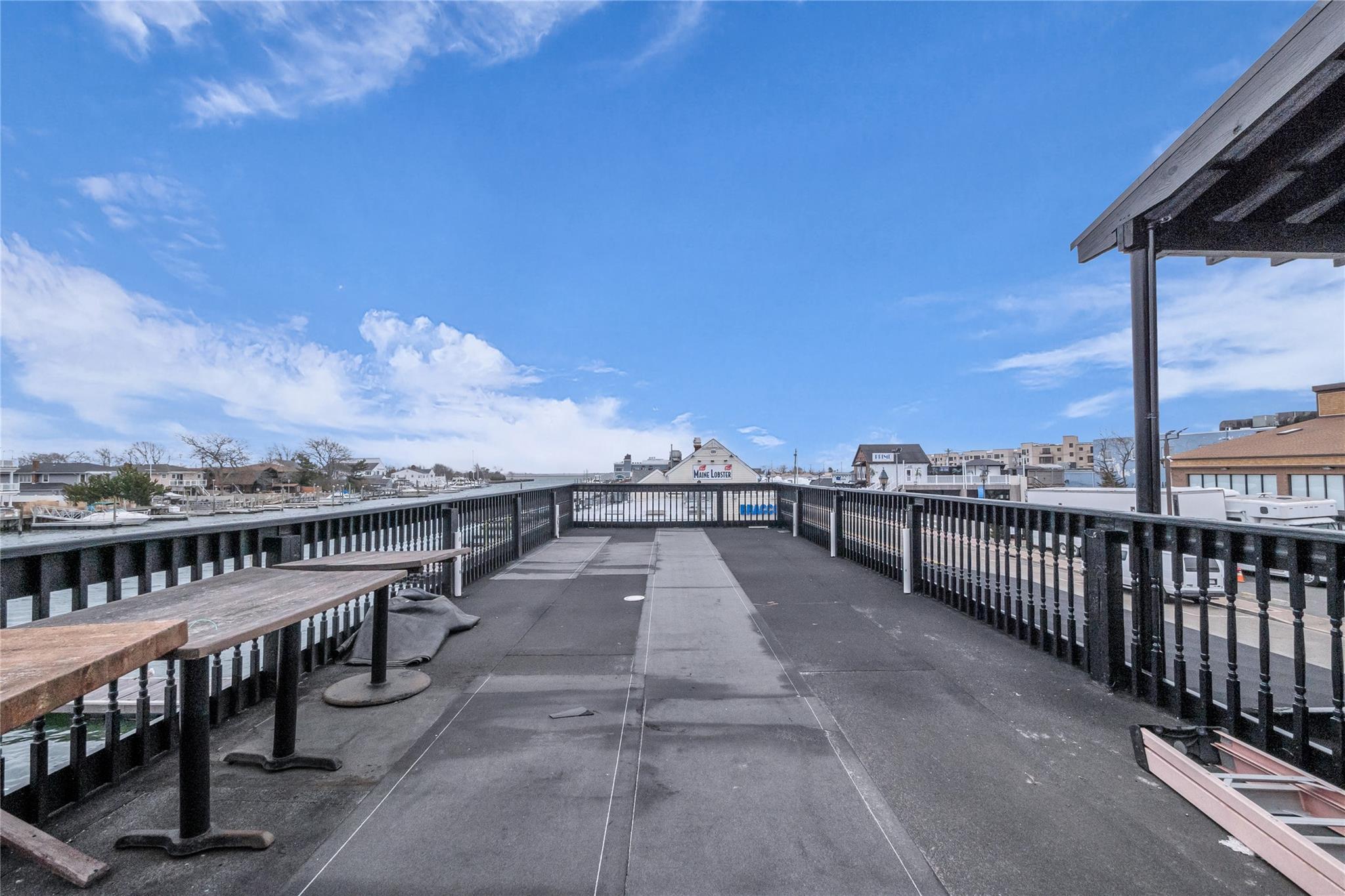 #12 photo, 301 Woodcleft Avenue, ナッソー郡 Freeport , NY 11520