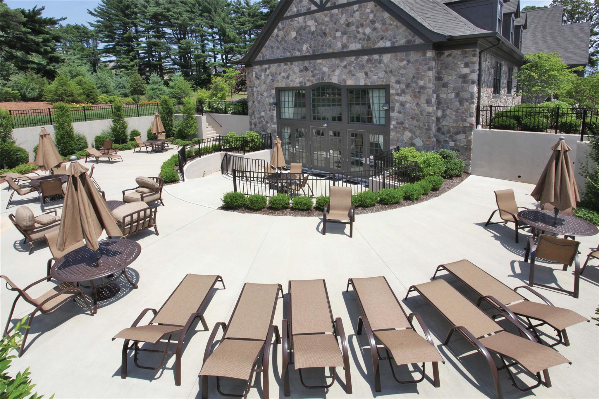 #6 photo, 10 Bromley Court, ナッソー郡 Muttontown , NY 11791