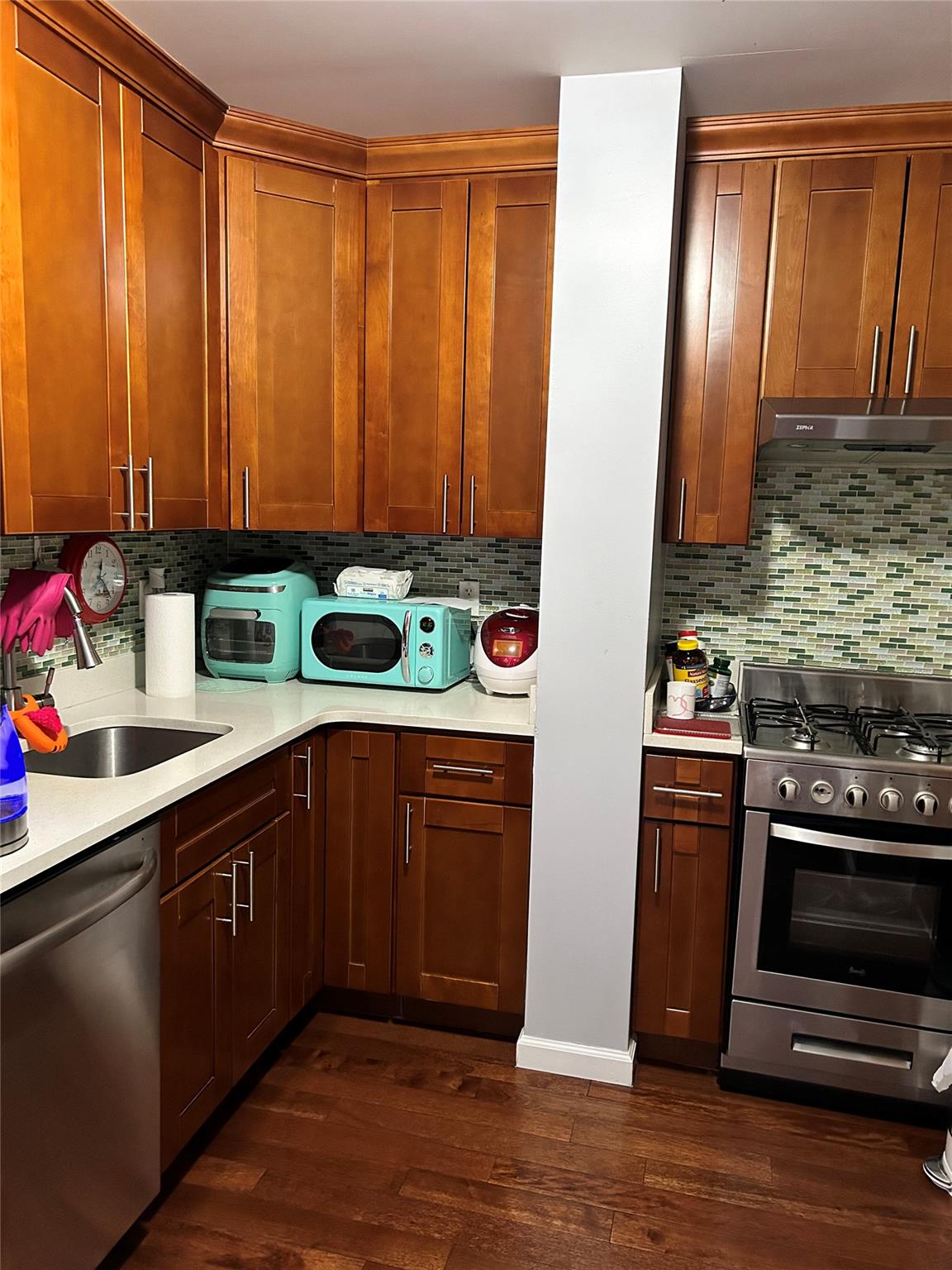 #1 photo, 14906 Northern Blvd, Flushing , NY 11354