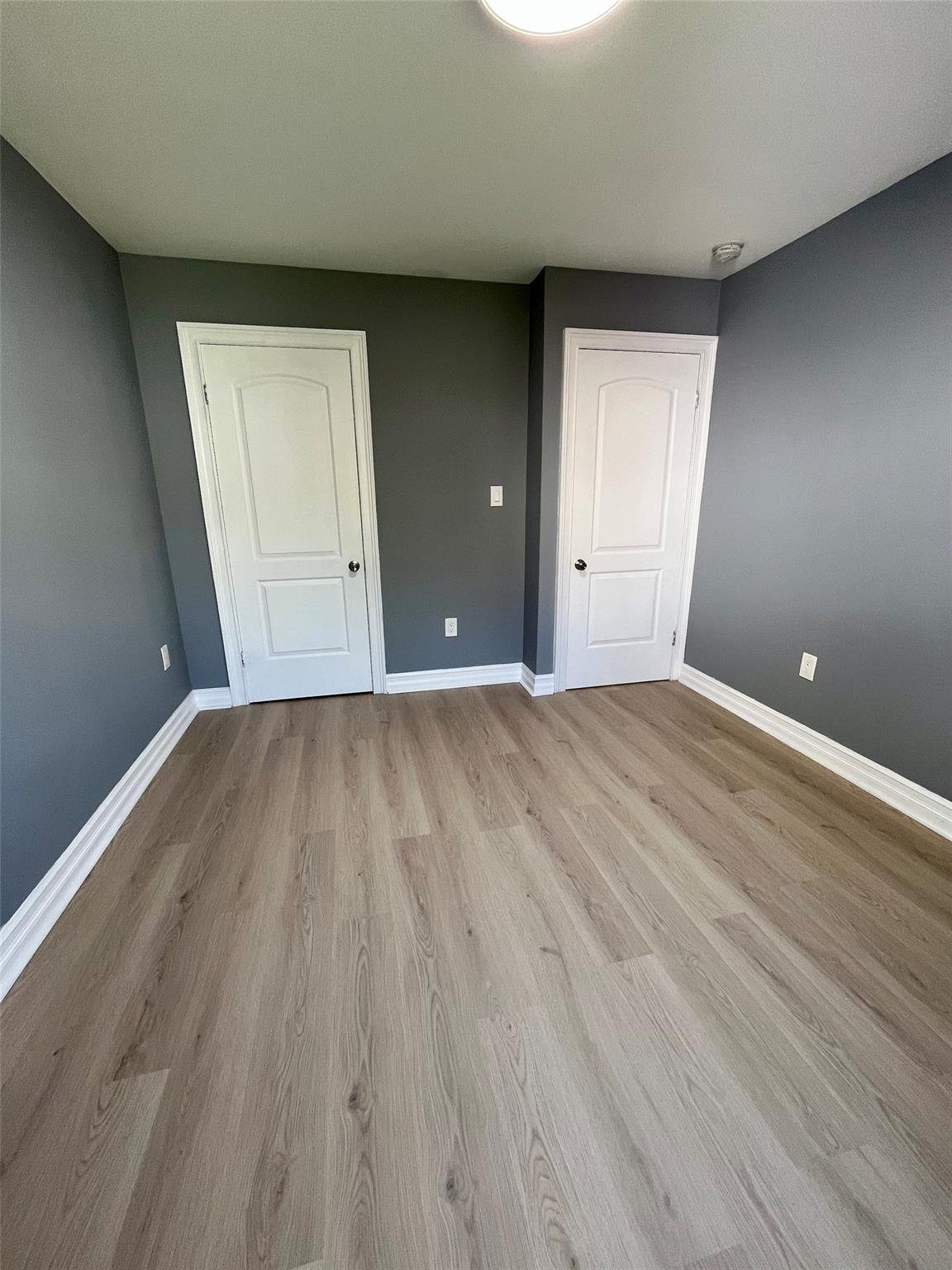 #11 photo, 819 Hollywood Avenue, برونكس Bronx , NY 10465