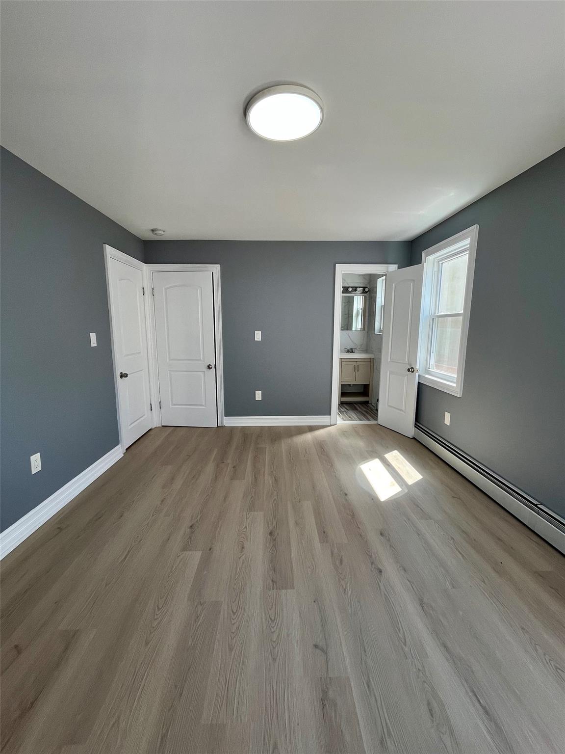 #4 photo, 819 Hollywood Avenue, برونكس Bronx , NY 10465