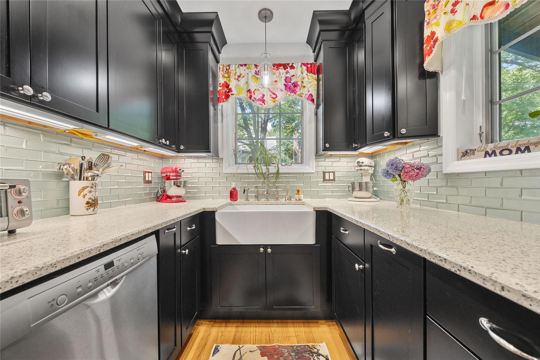 #10 photo, 27-01 167th Street, كوينز Flushing , NY 11358