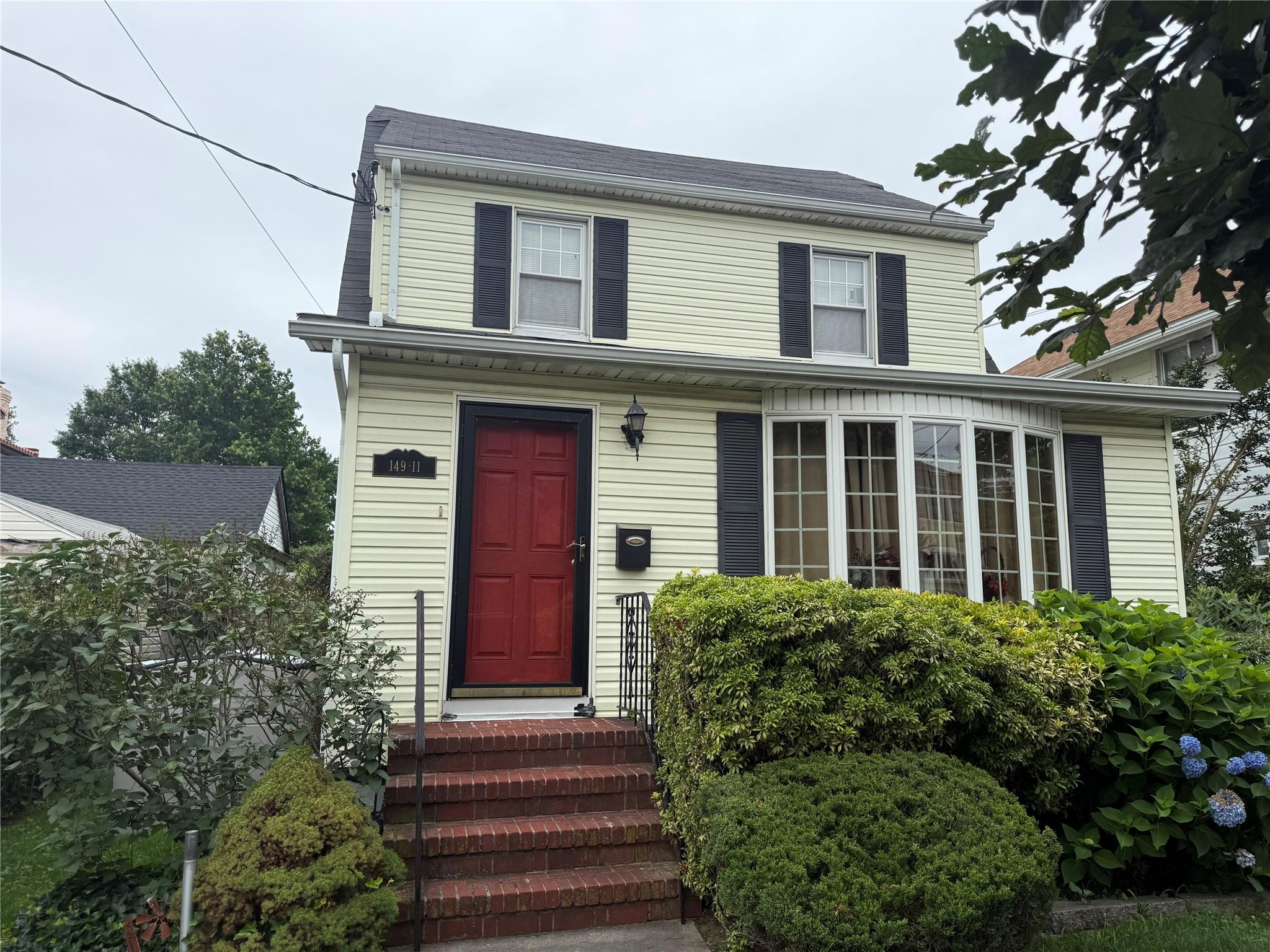 #1 photo, 149-11 19 Avenue, كوينز Whitestone , NY 11357