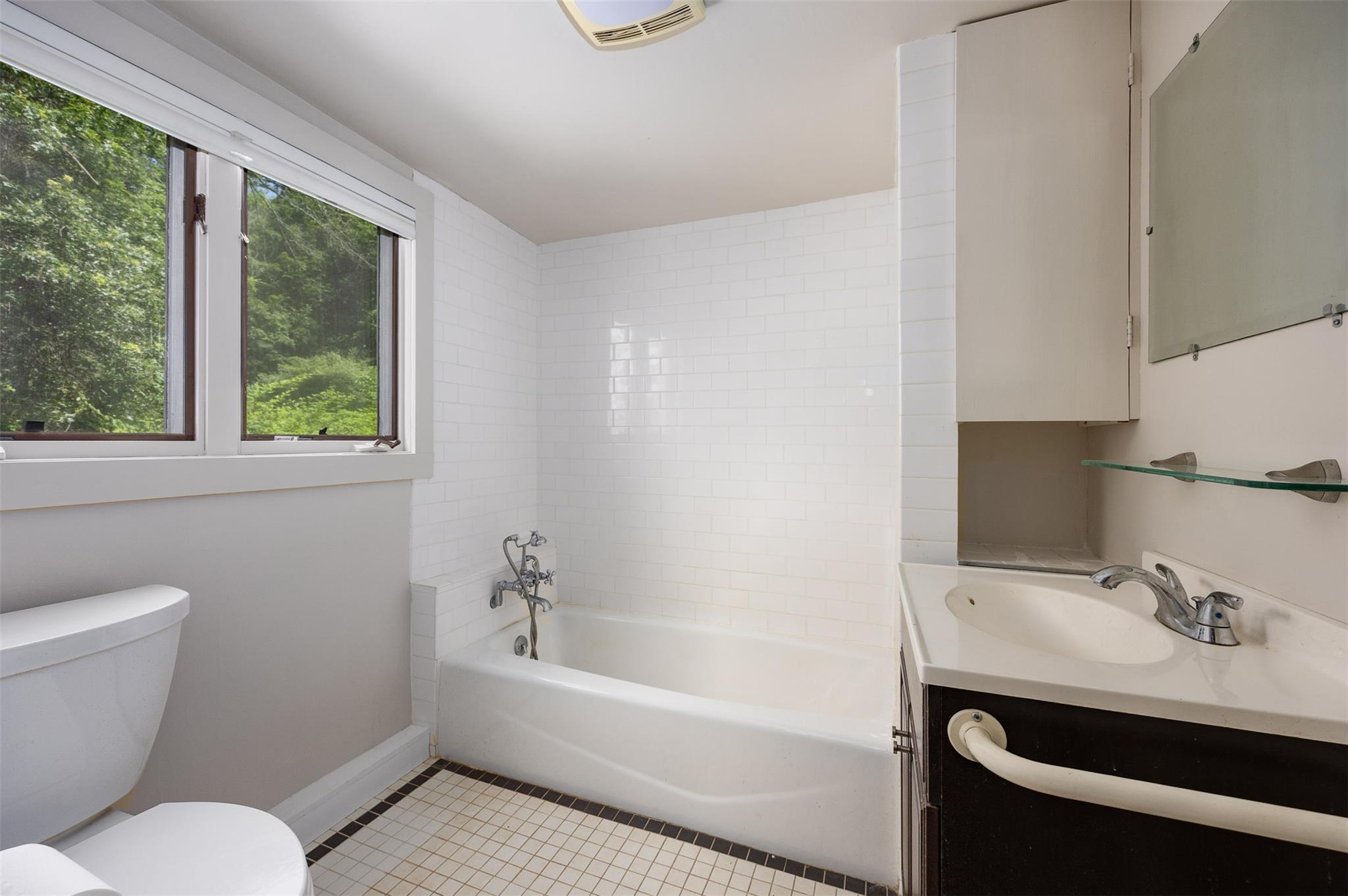 #16 photo, 125 Mountain Rest, New Paltz , NY 12561