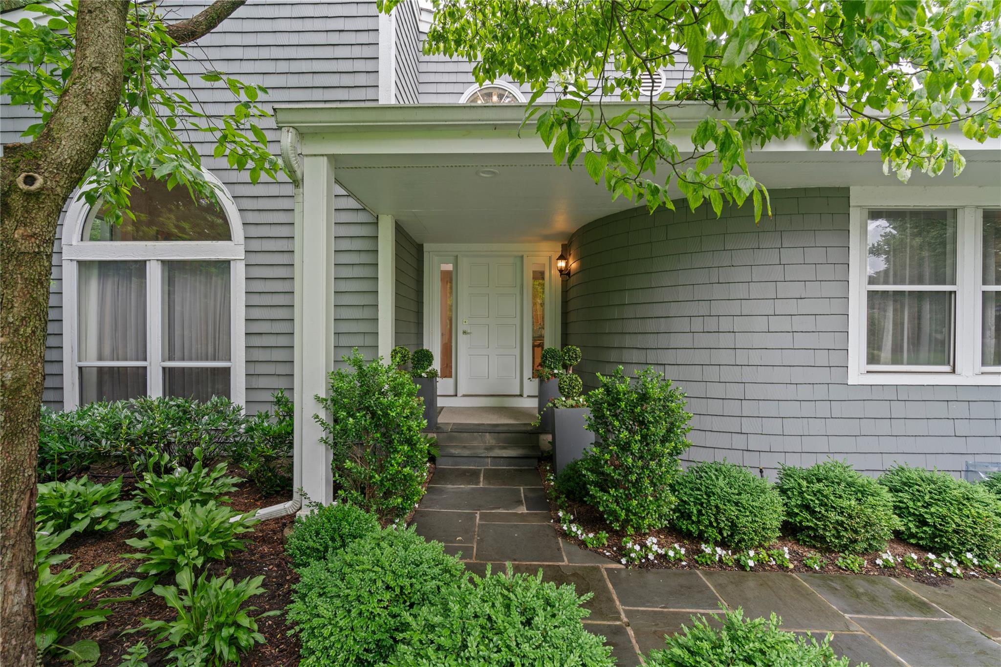 #3 photo, 63 Sutton Place, ナッソー郡 Manhasset , NY 11030