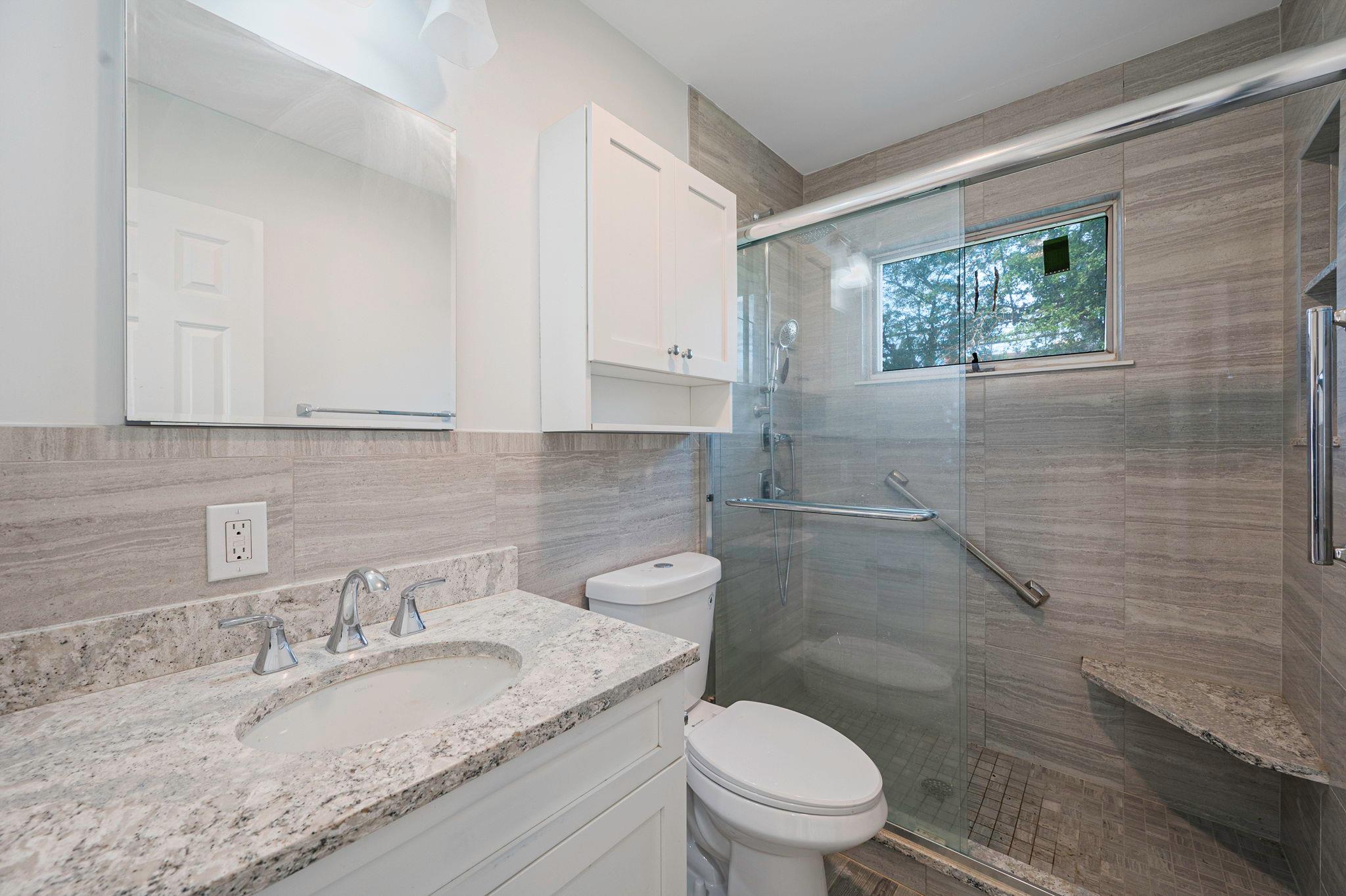 #15 photo, 49 Ronni Drive, 長島 East Meadow , NY 11554