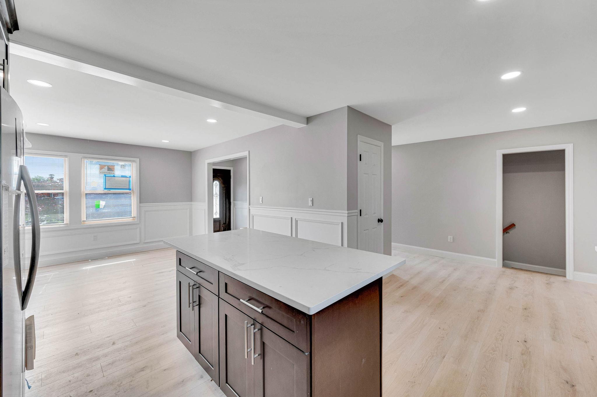 #8 photo, 49 Ronni Drive, 長島 East Meadow , NY 11554