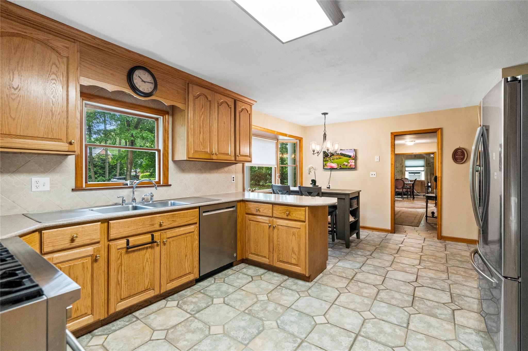 #14 photo, 5 Linda Court, ナッソー郡 Oyster Bay , NY 11771