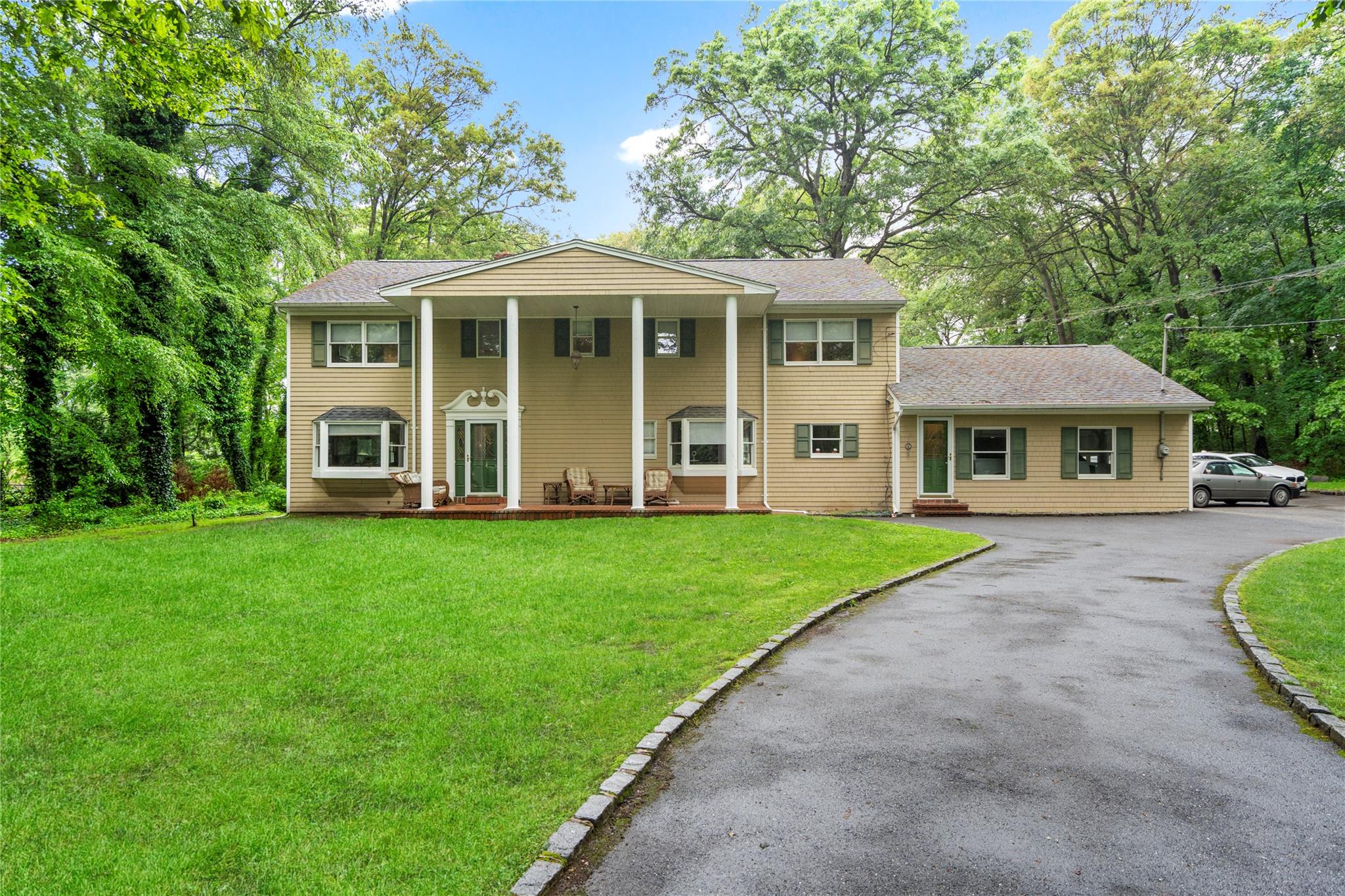 #2 photo, 5 Linda Court, ナッソー郡 Oyster Bay , NY 11771