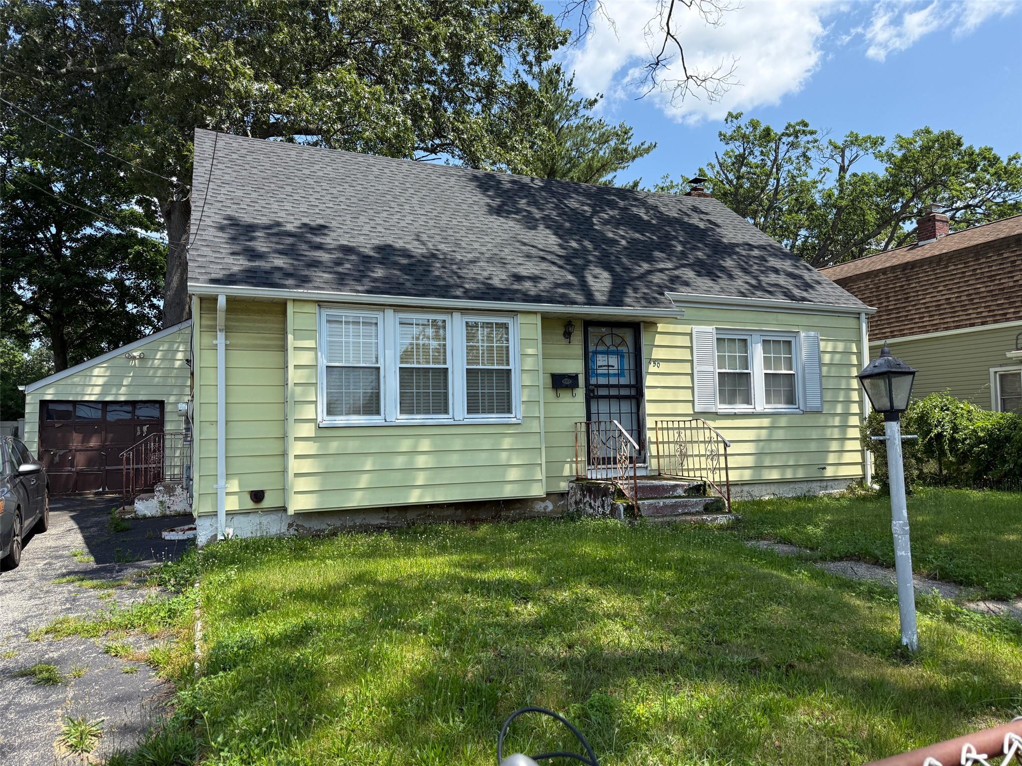 #1 photo, 450 Rhodes Lane, 長島 West Hempstead , NY 11552