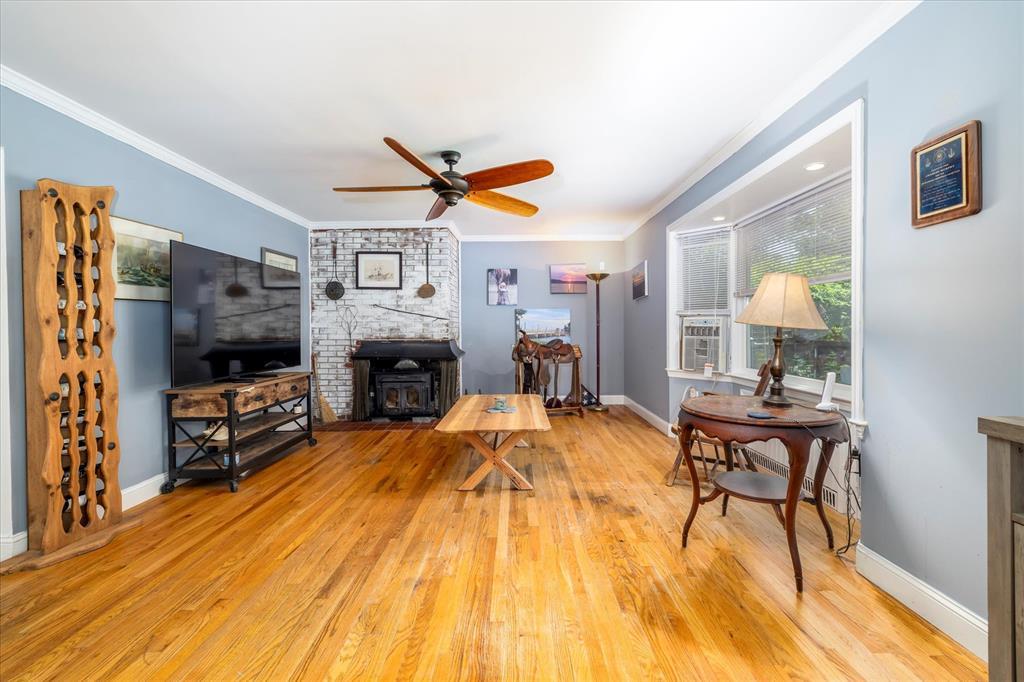 #4 photo, 9 North Court, ナッソー郡 Bayville , NY 11709