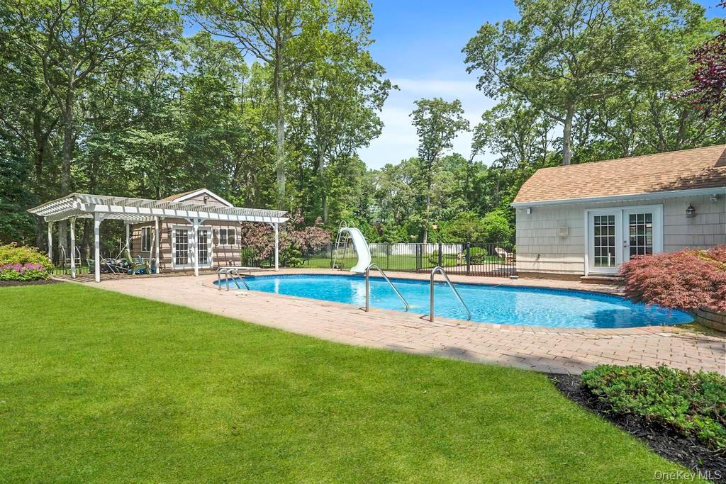 #3 photo, 15 Stillwood Road, サフォーク郡 Brookhaven , NY 11719