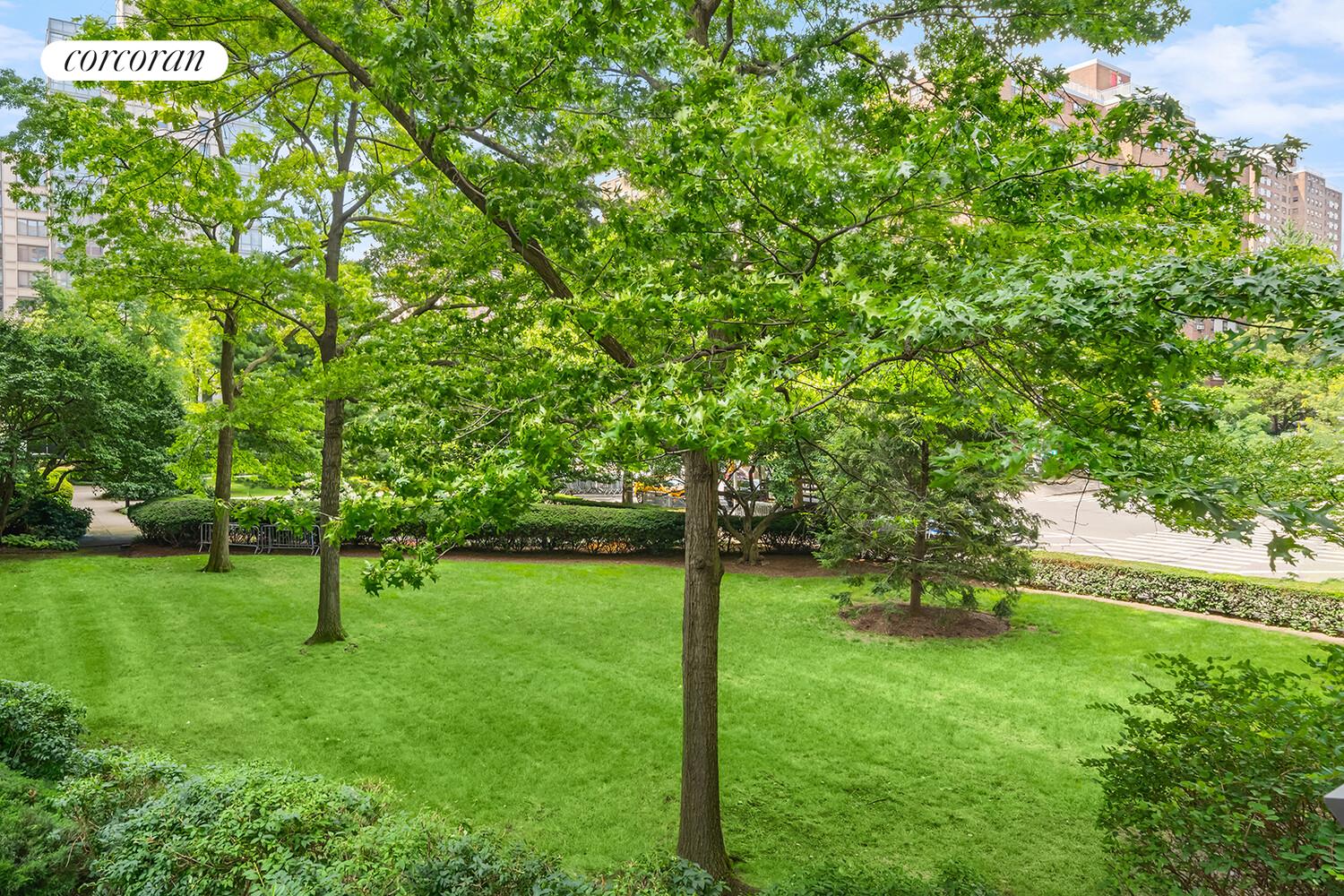 #6 photo, 400 CENTRAL Park W, マンハッタン Upper West Side , NY 10025