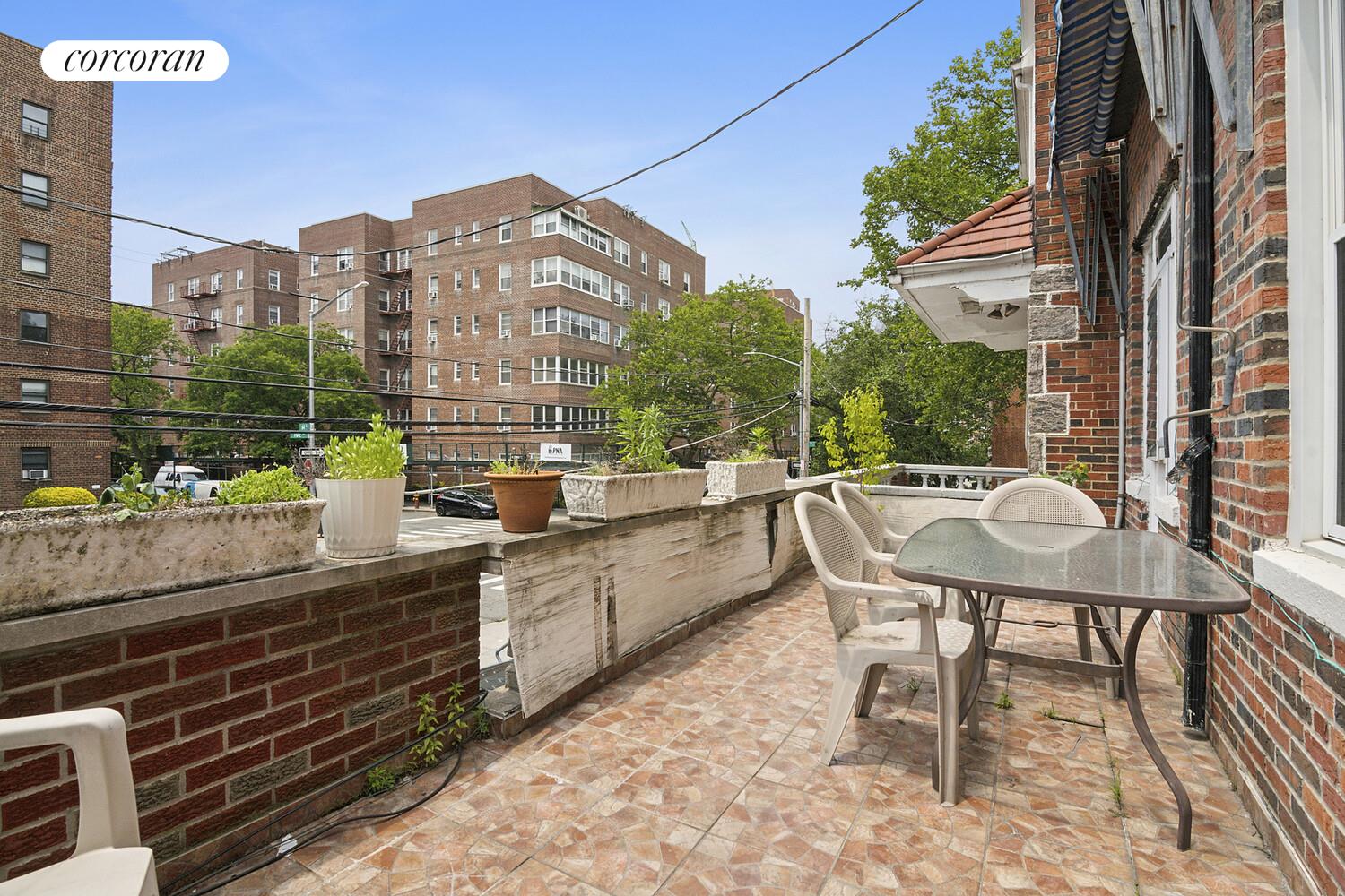 #6 photo, 64-03 102ND Street, クイーンズ区 Forest Hills , NY 11374