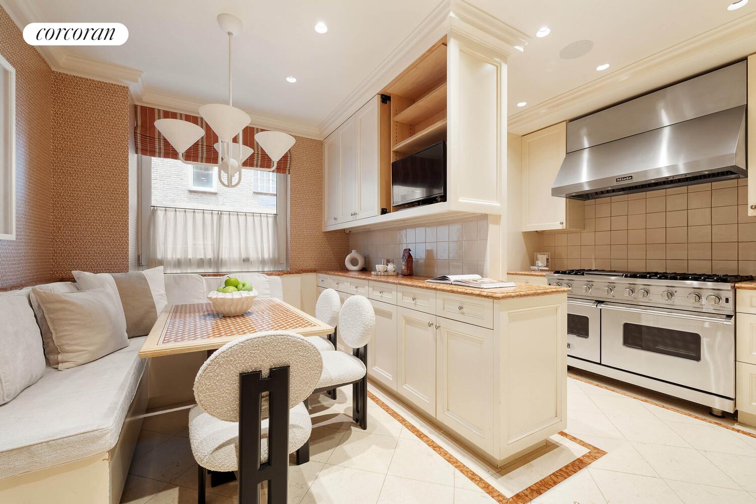 #15 photo, 15 W 81ST Street, マンハッタン Upper West Side , NY 10024