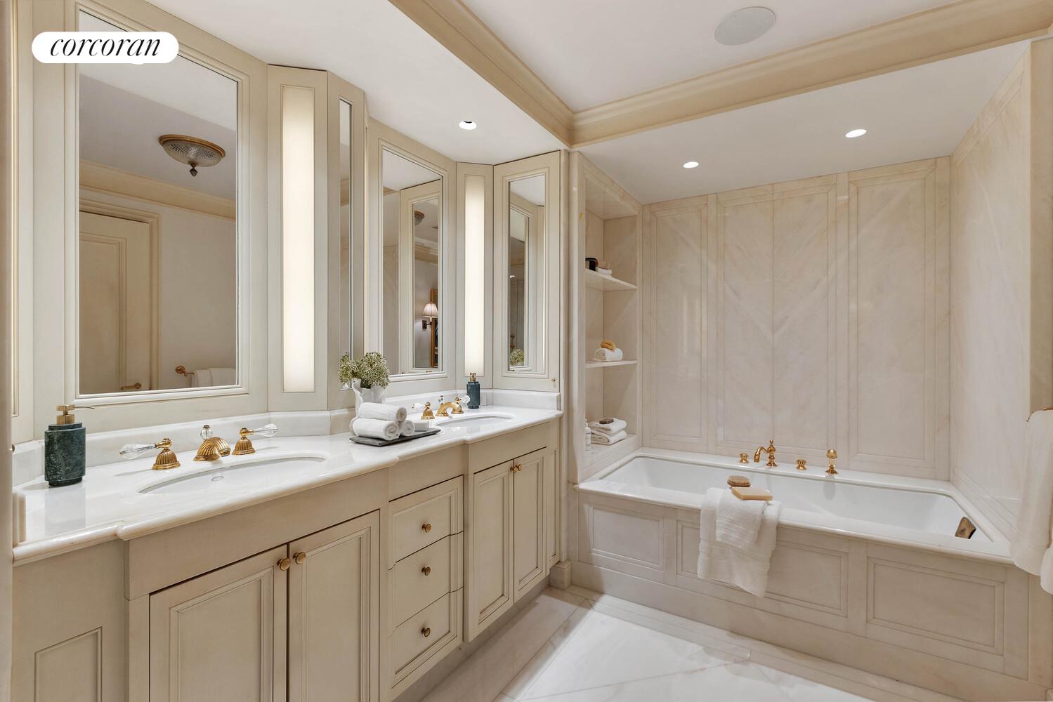 #19 photo, 15 W 81ST Street, マンハッタン Upper West Side , NY 10024