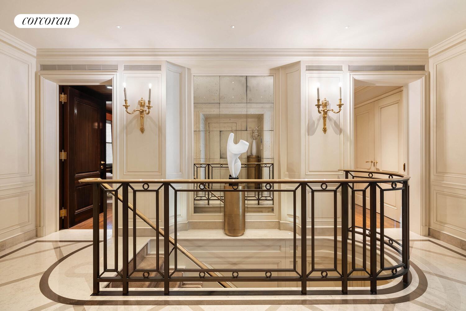 #8 photo, 15 W 81ST Street, マンハッタン Upper West Side , NY 10024