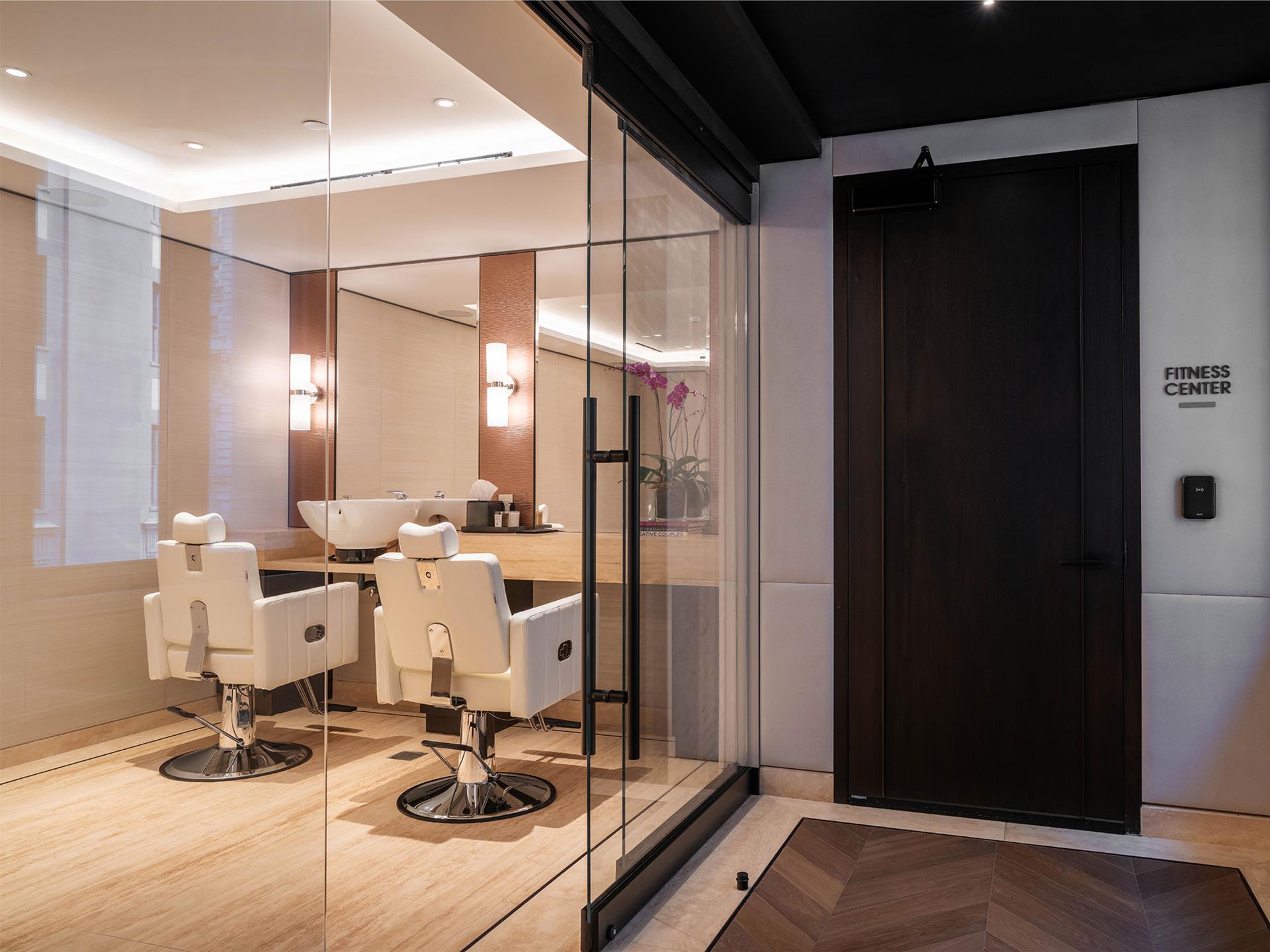 #14 photo, 685 5TH Avenue, マンハッタン Midtown East , NY 10022