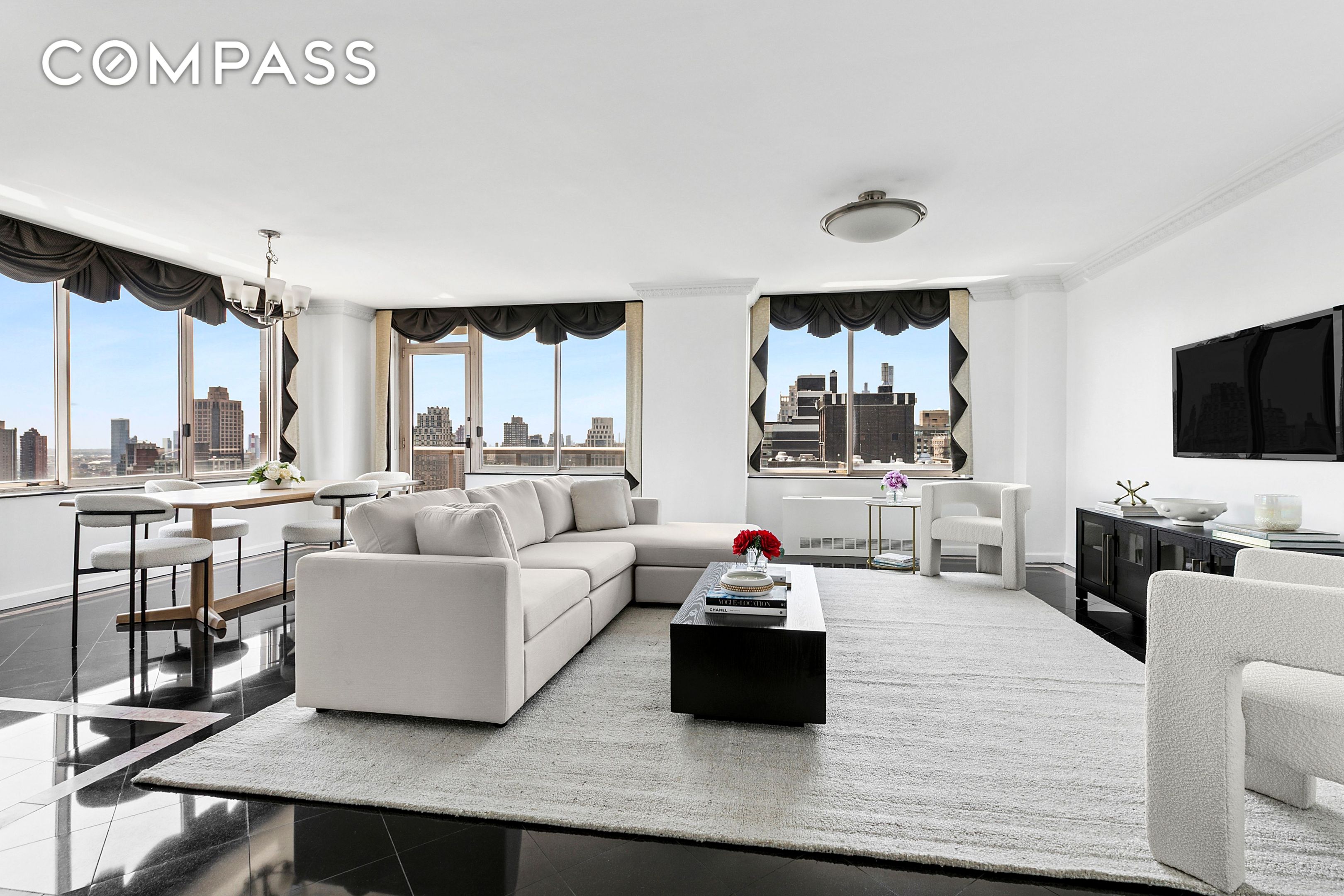 #1 photo, 200 E 89th Street, Upper East Side , NY 10128