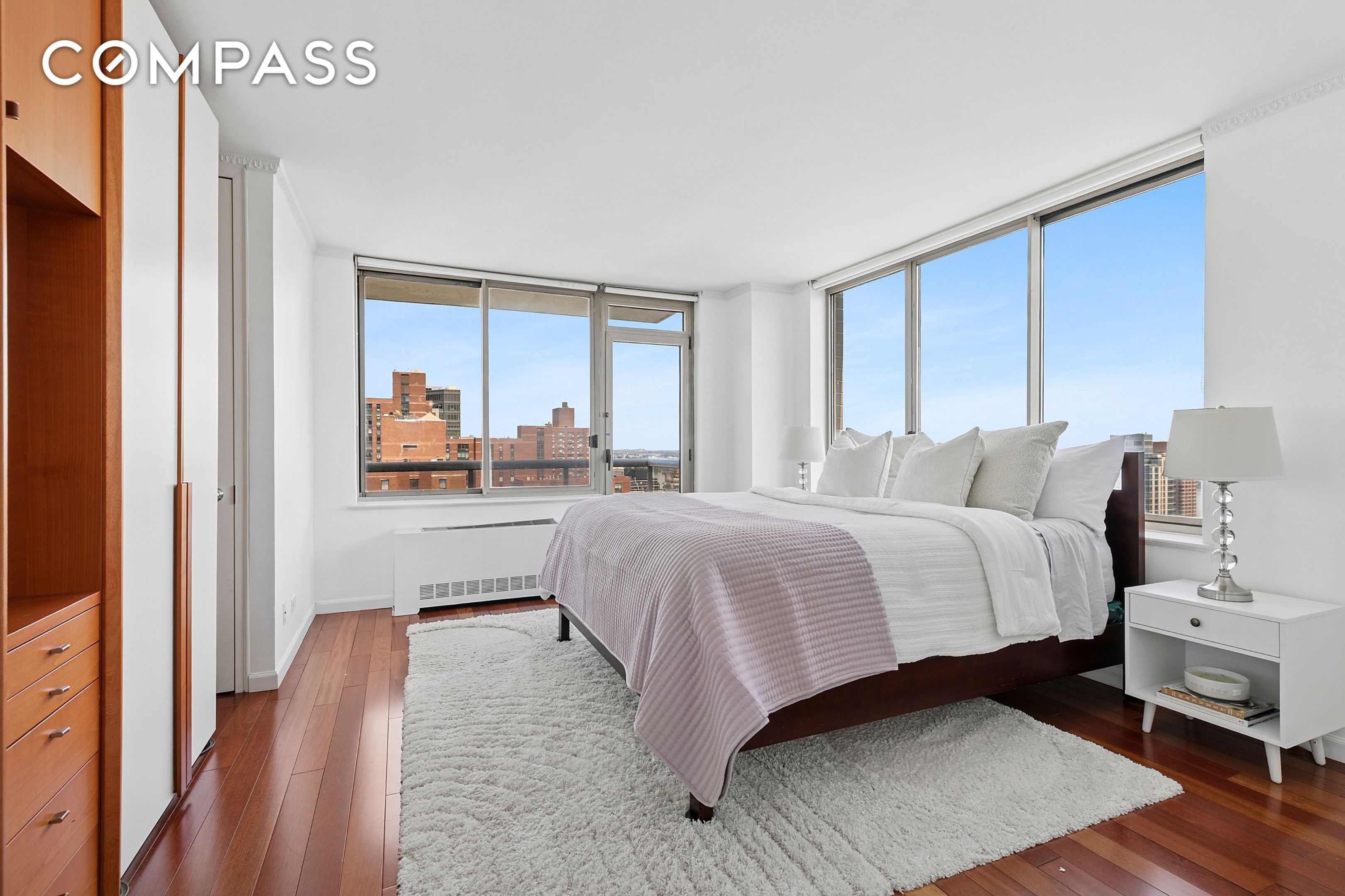 #8 photo, 200 E 89th Street, Upper East Side , NY 10128