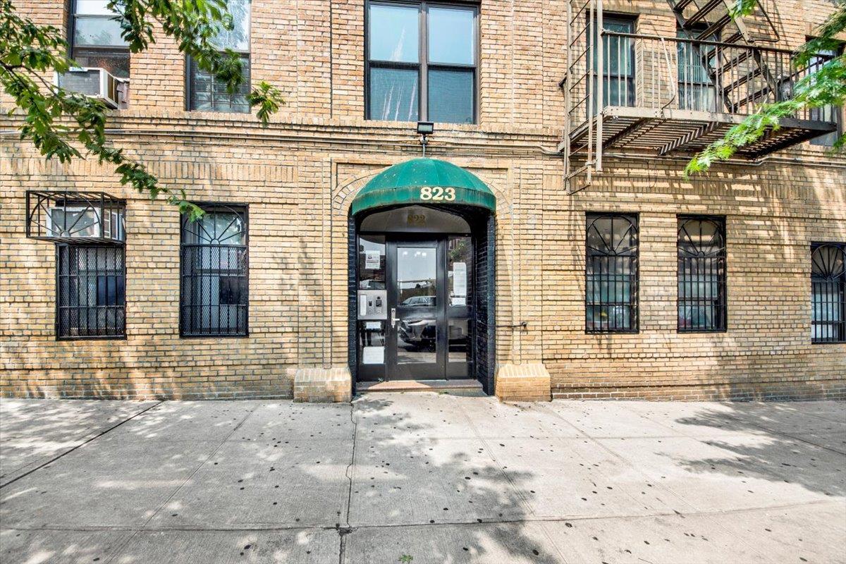 #1 photo, 823 E 147th Street, Bronx , NY 10455